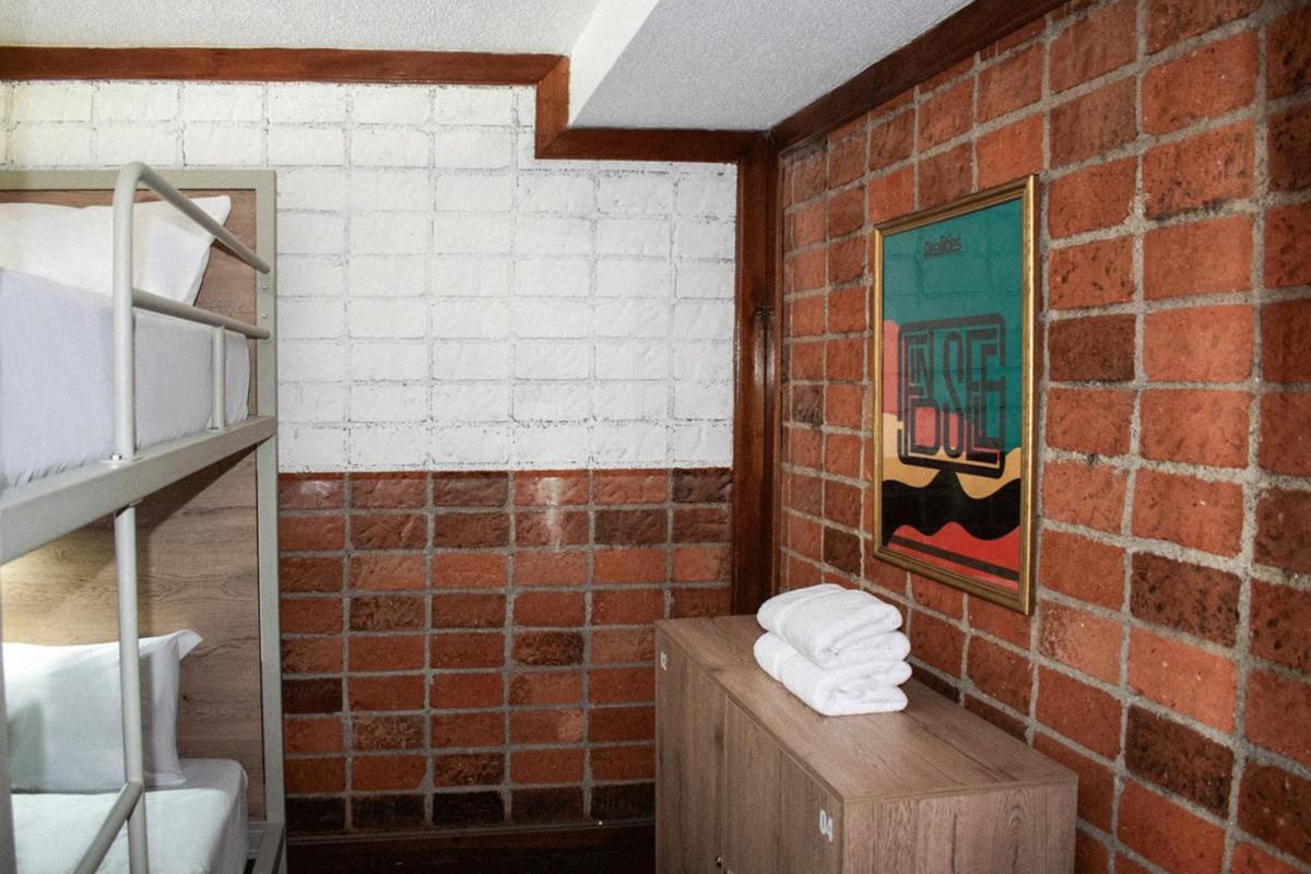 Bed in 8-Bed Dormitory Room photo 2
