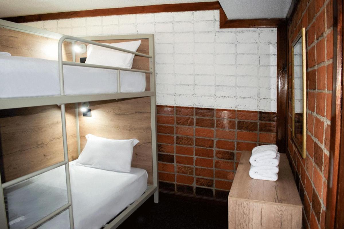 Standard Quadruple Room photo 2