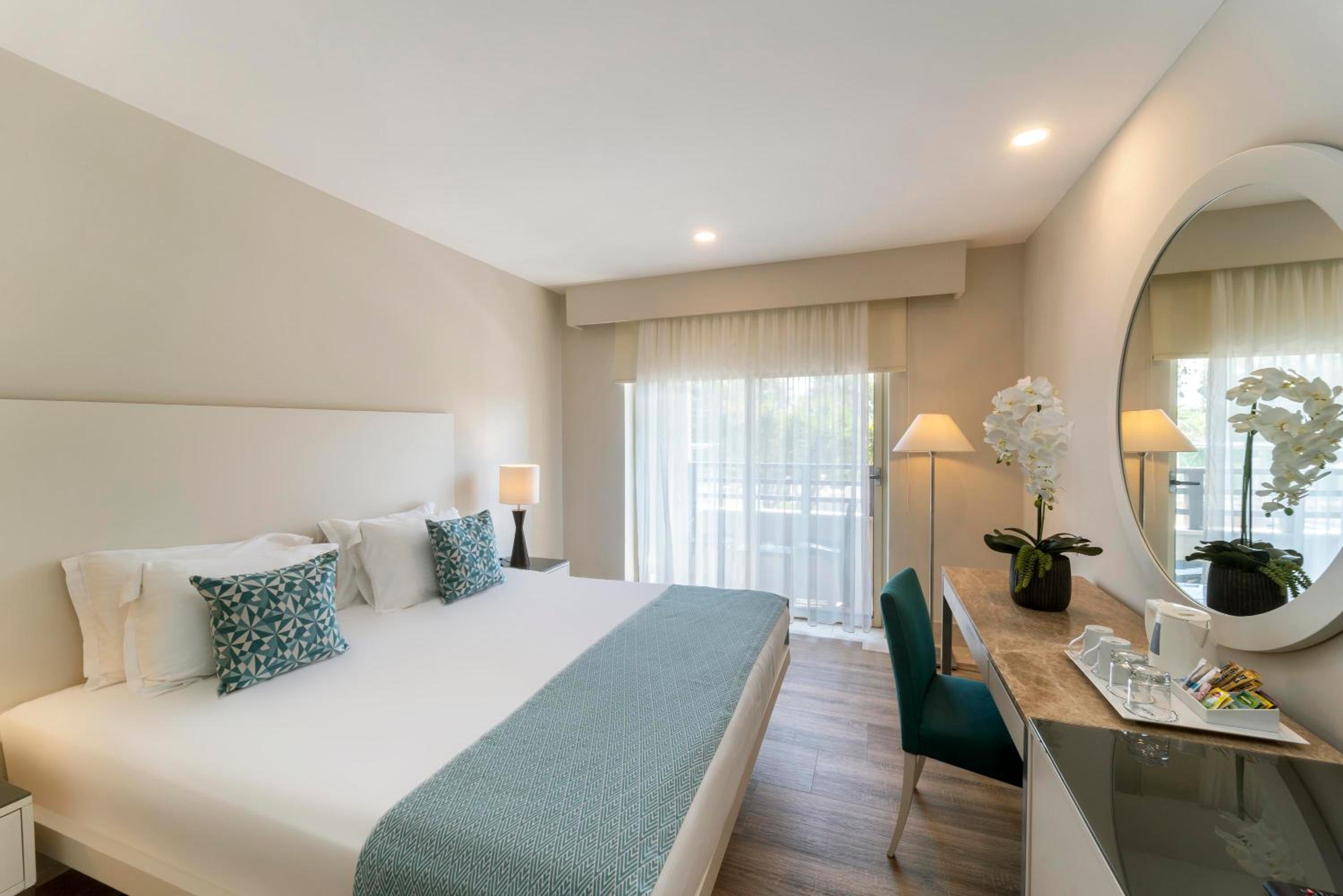 Standard Double or Twin Room photo 1