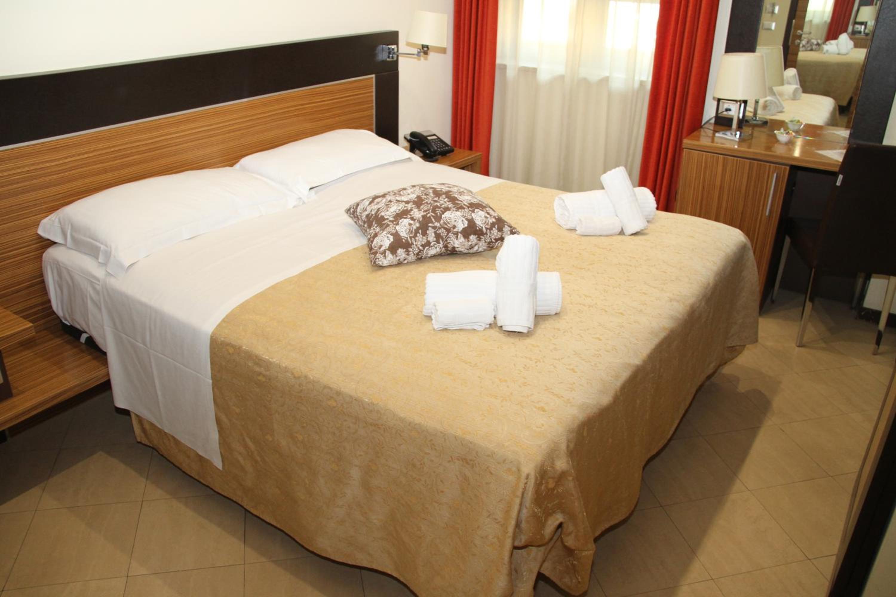 Comfort Quadruple Room