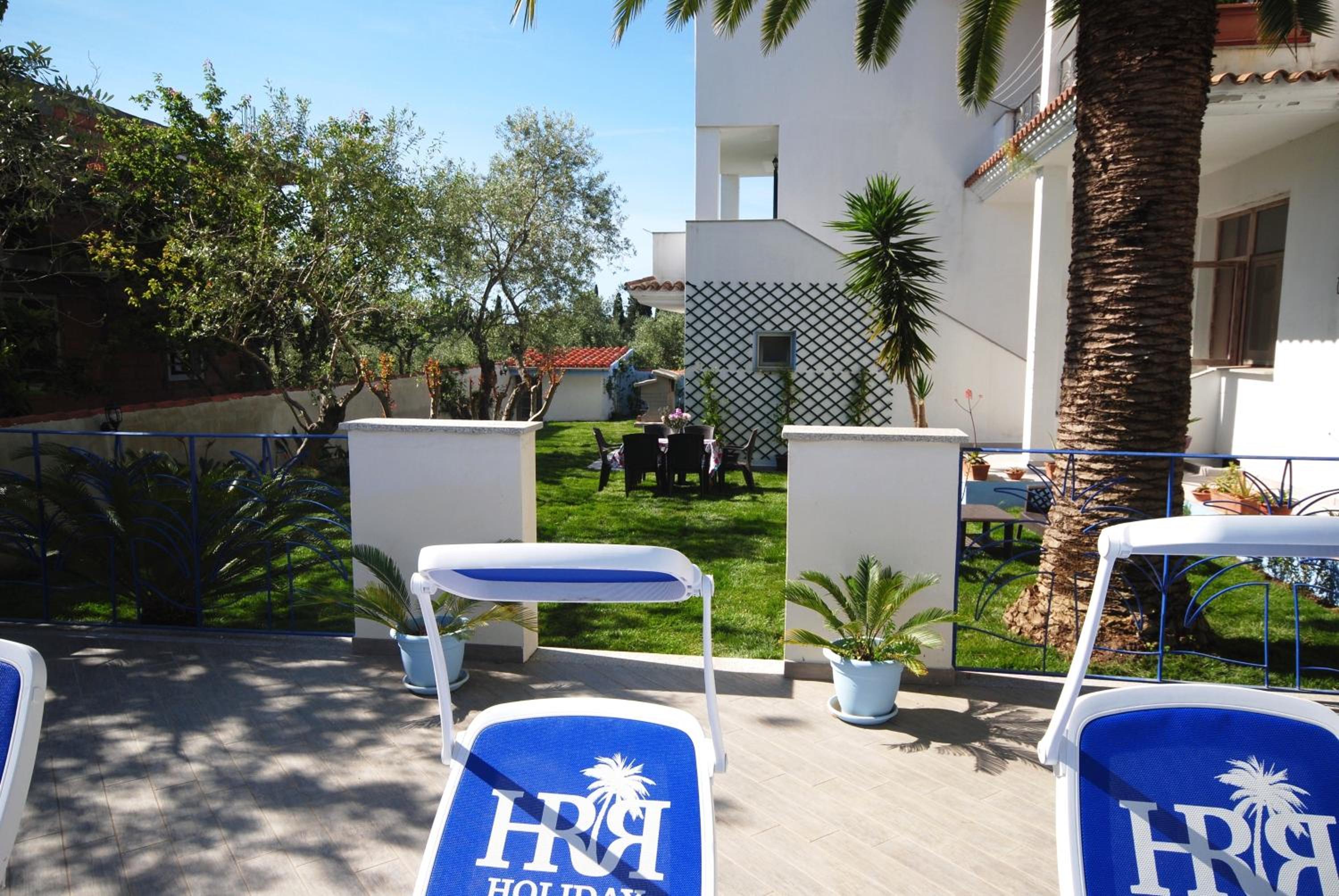 Apartment - Ground Floor photo 3