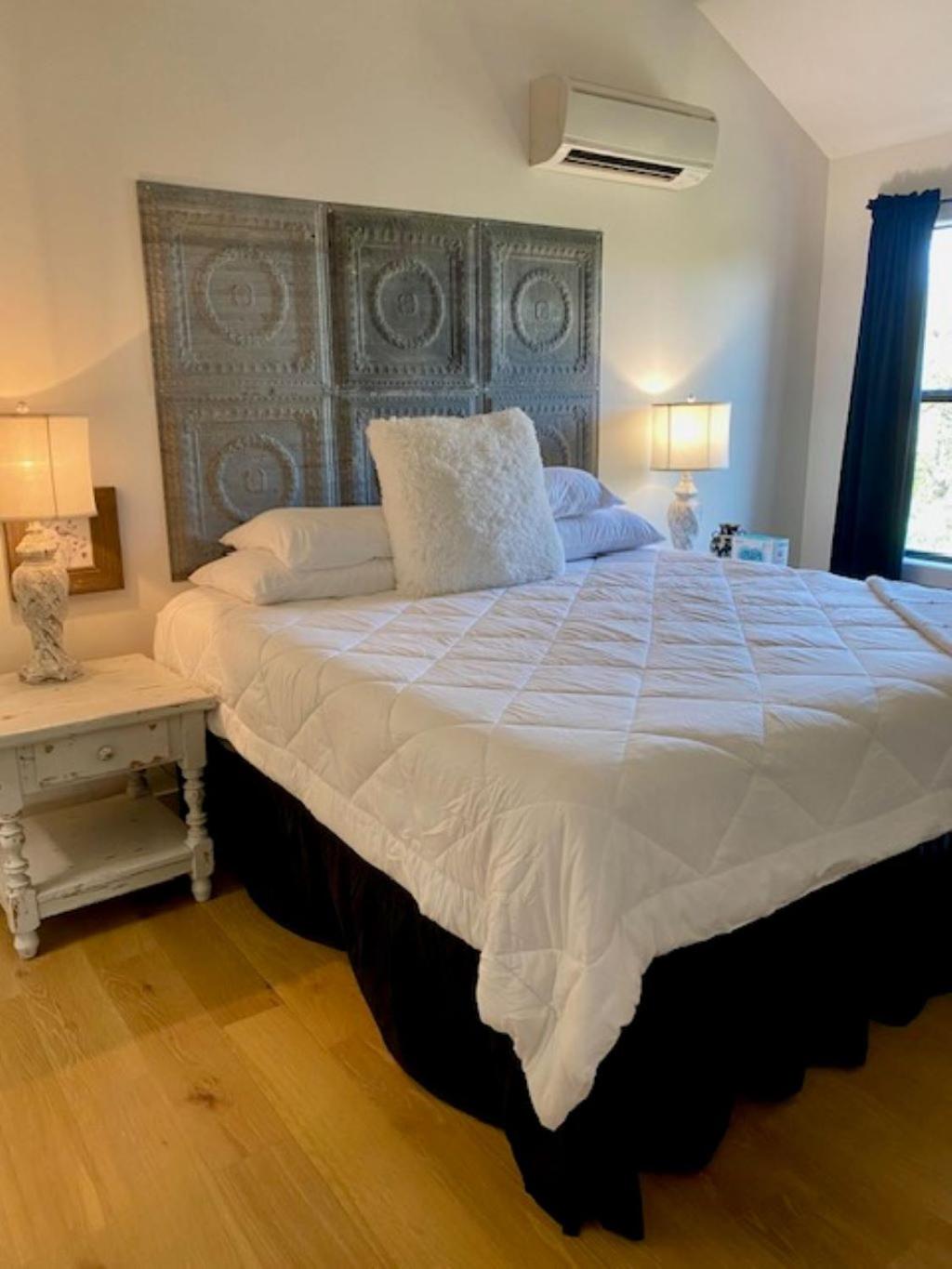 One-Bedroom Cottage