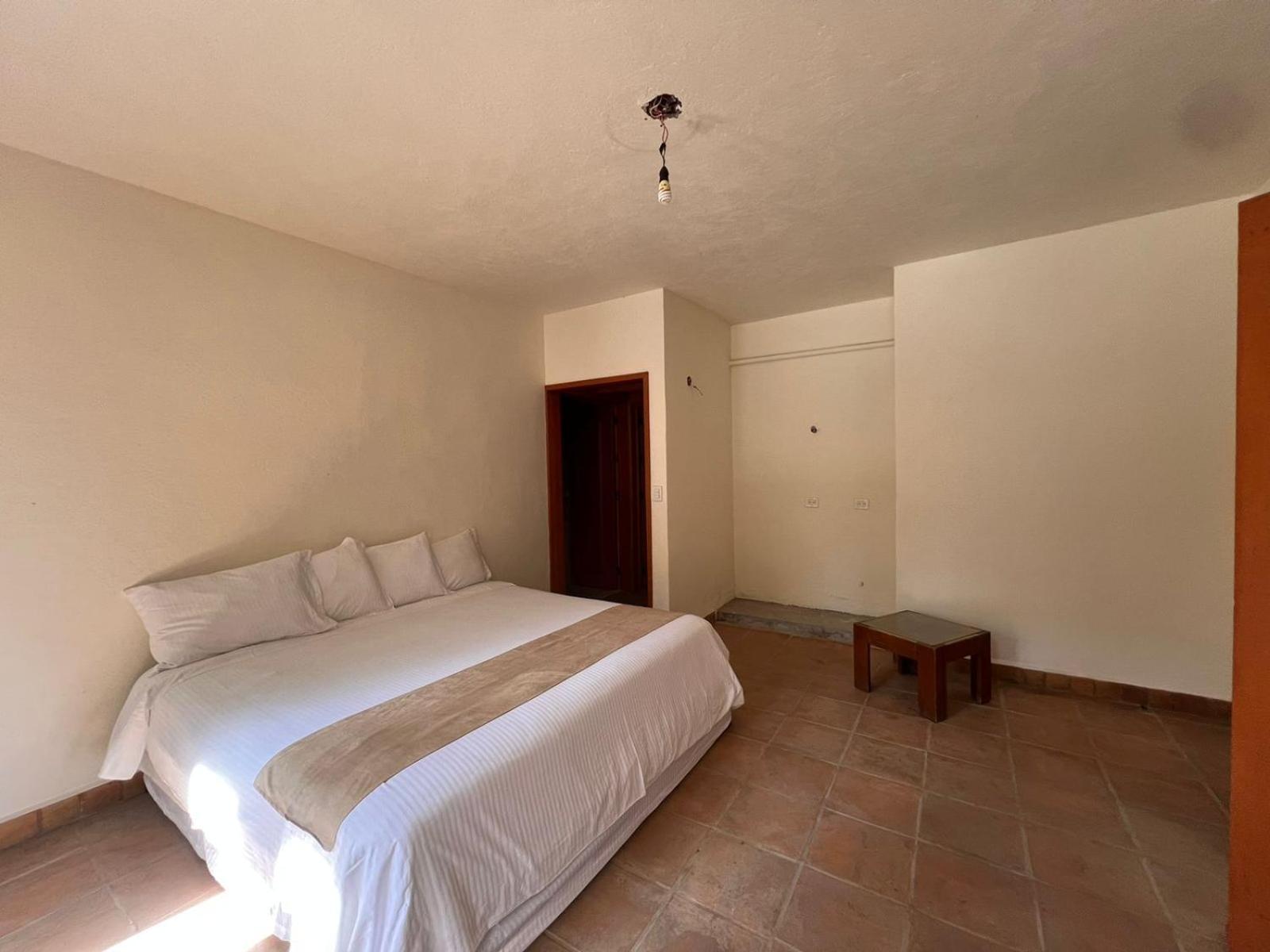 Two-Bedroom Suite - Photo 9