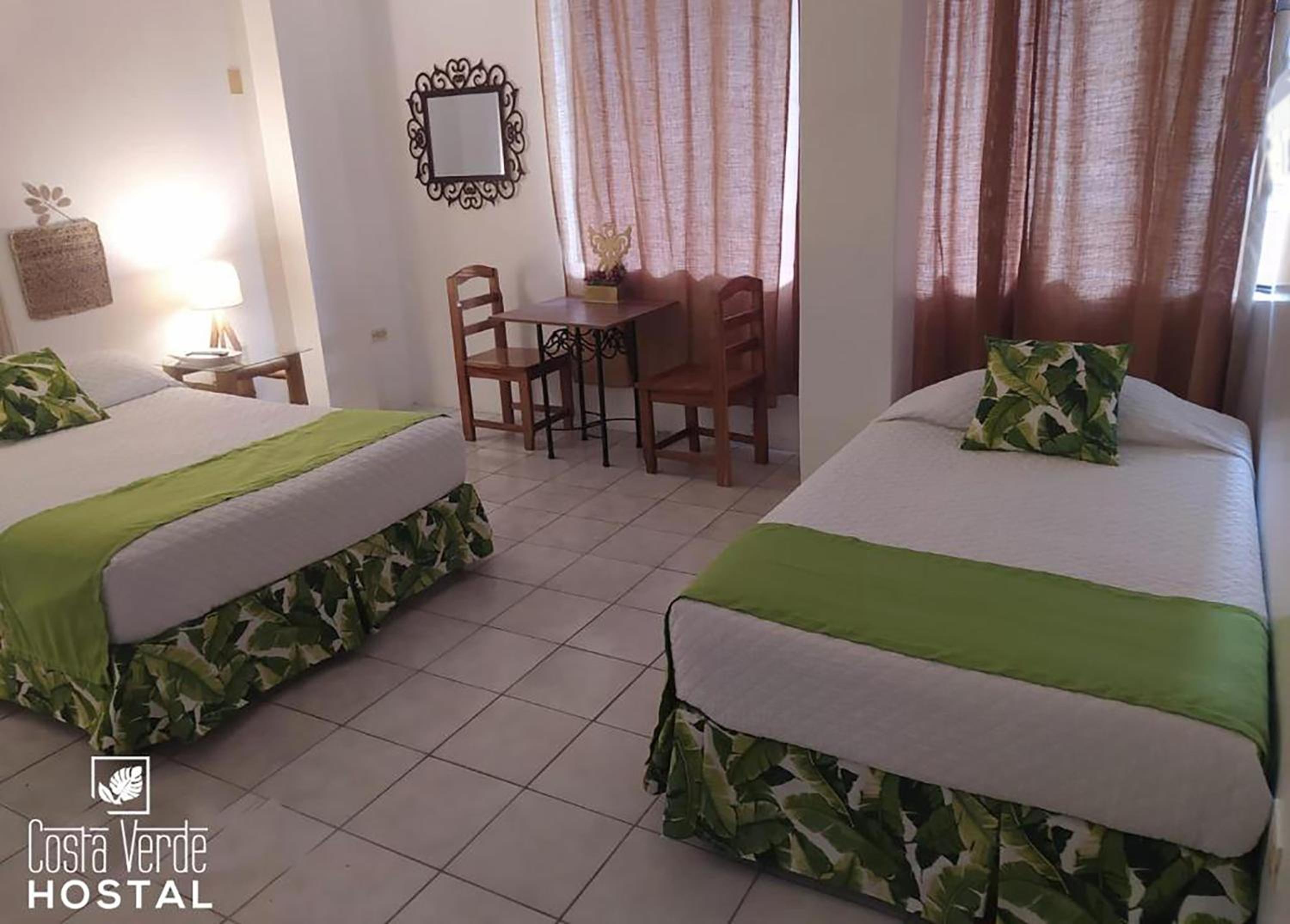 Triple Room with Private Bathroom photo 1