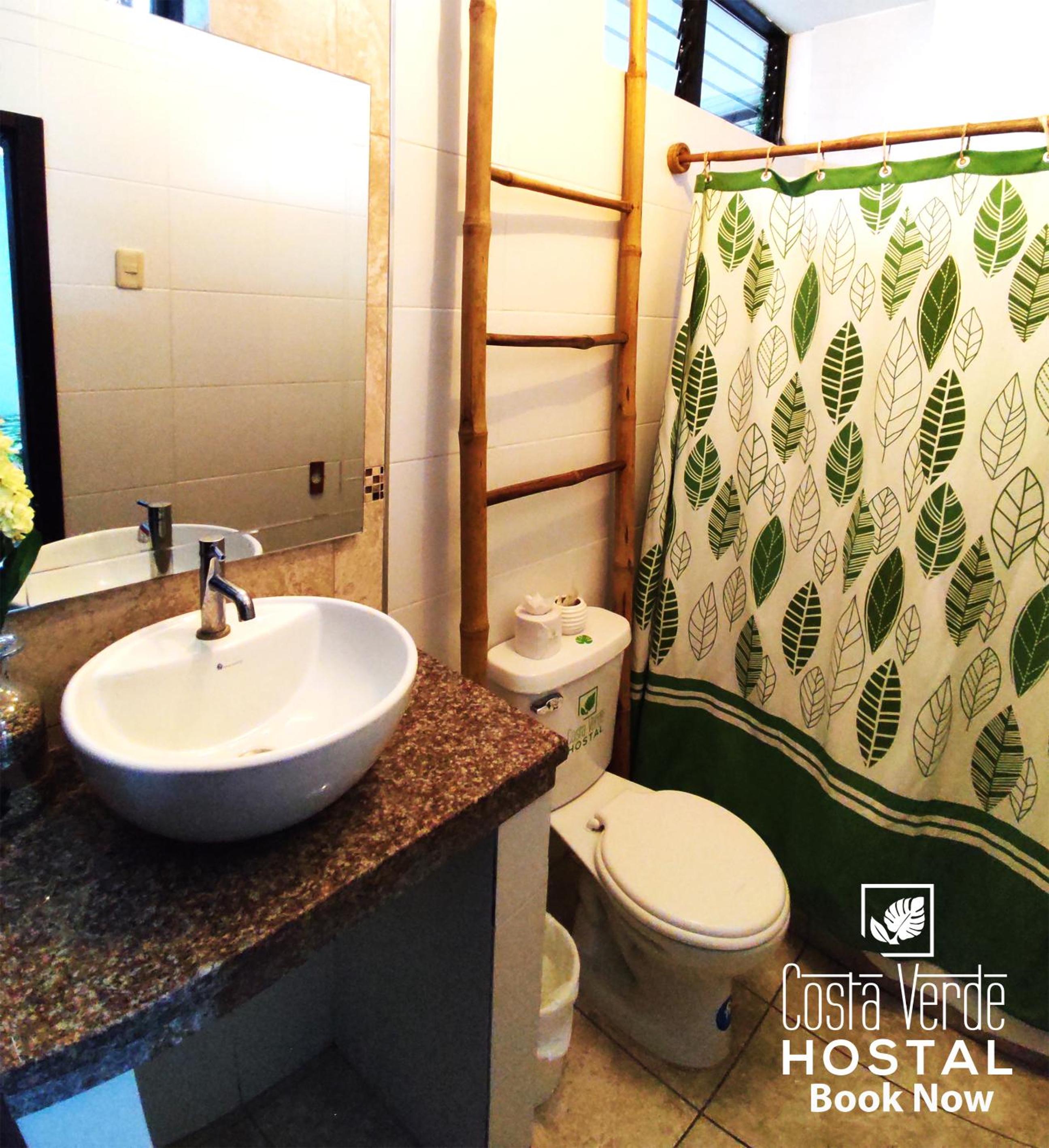 Double Room with Private Bathroom photo 3