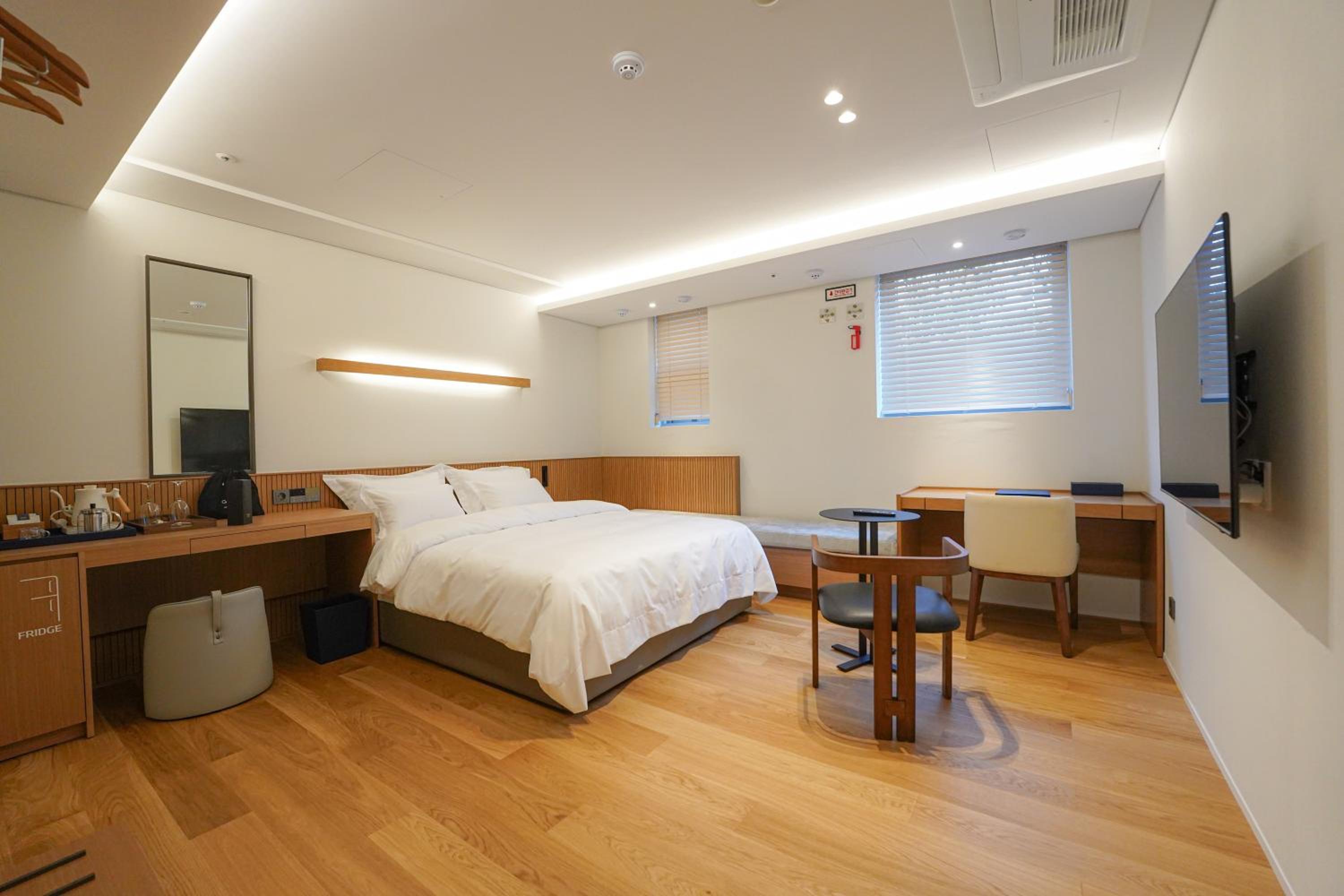 Large Double Room