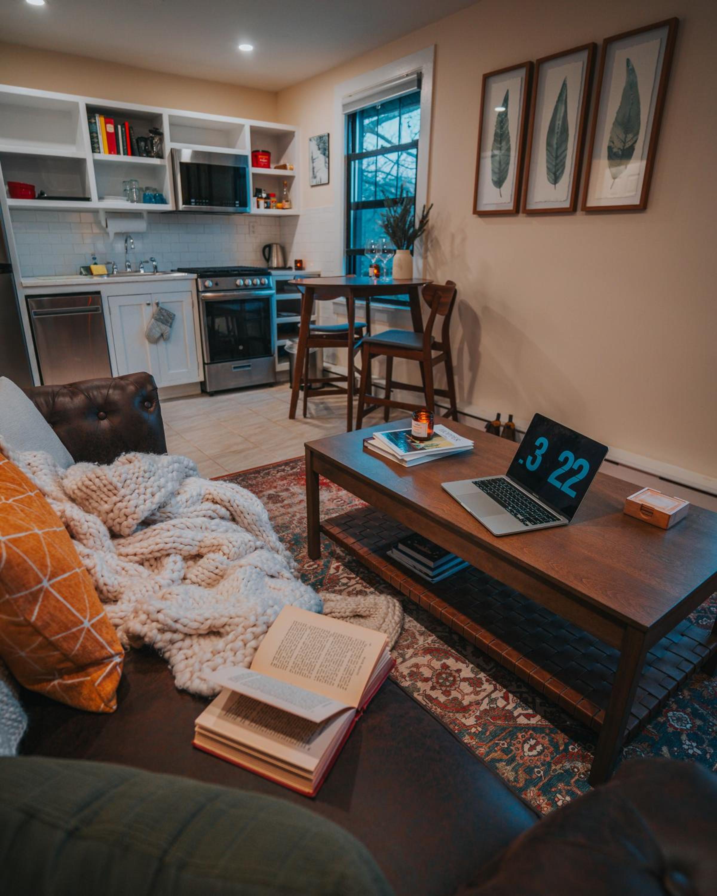 One-Bedroom Apartment - Photo 13