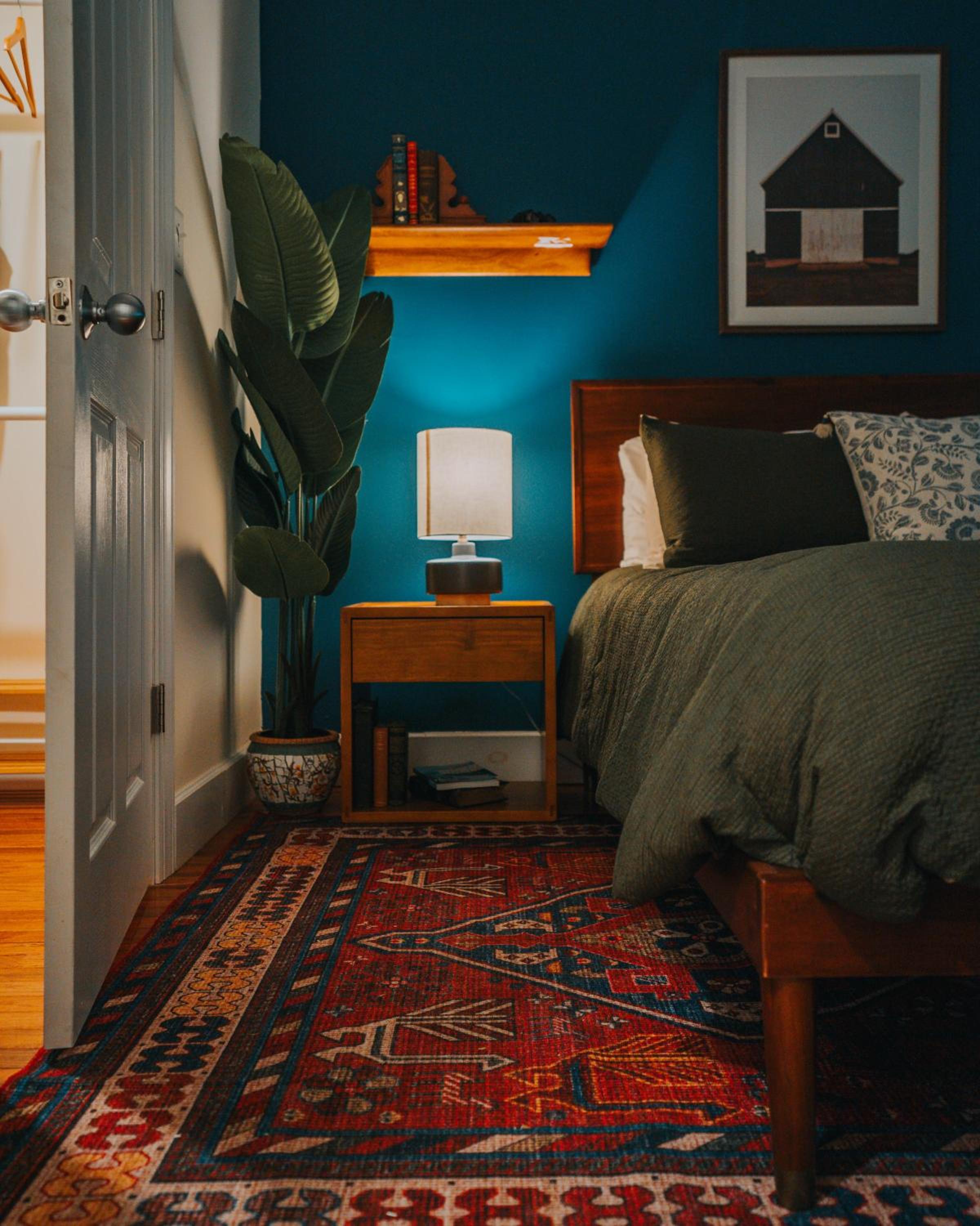 One-Bedroom Apartment - Photo 4