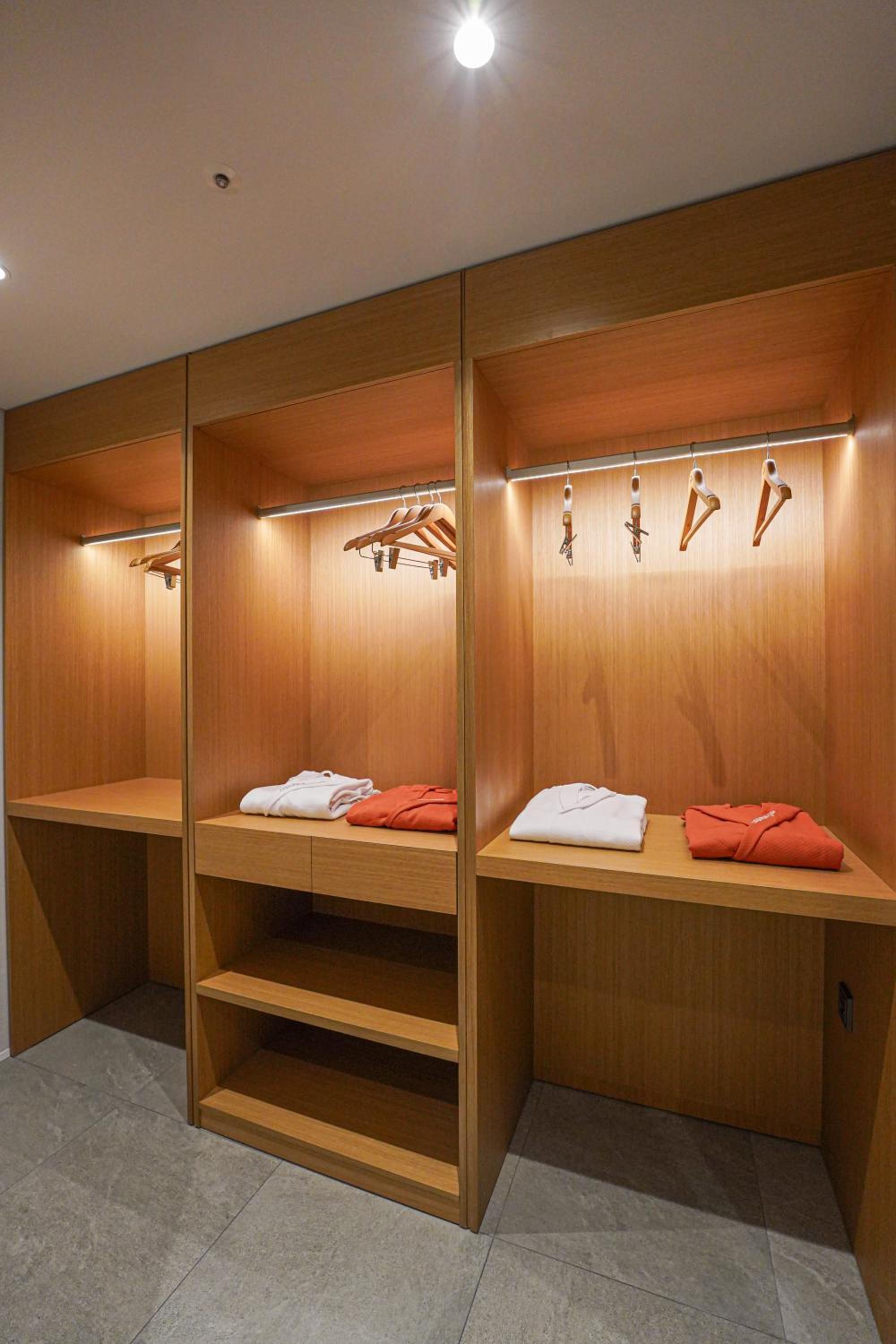Suite - Photo 2