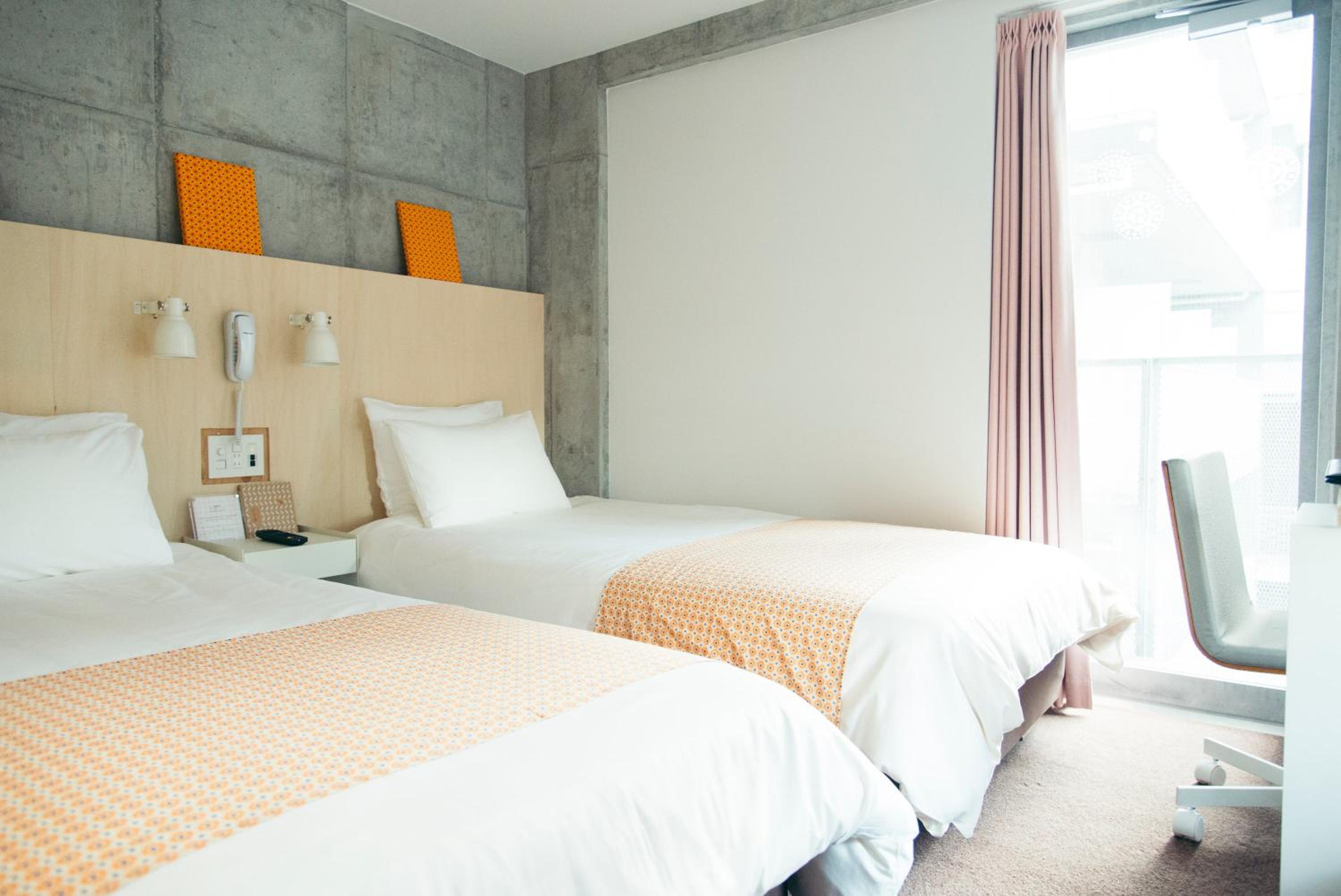 Standard Twin Room