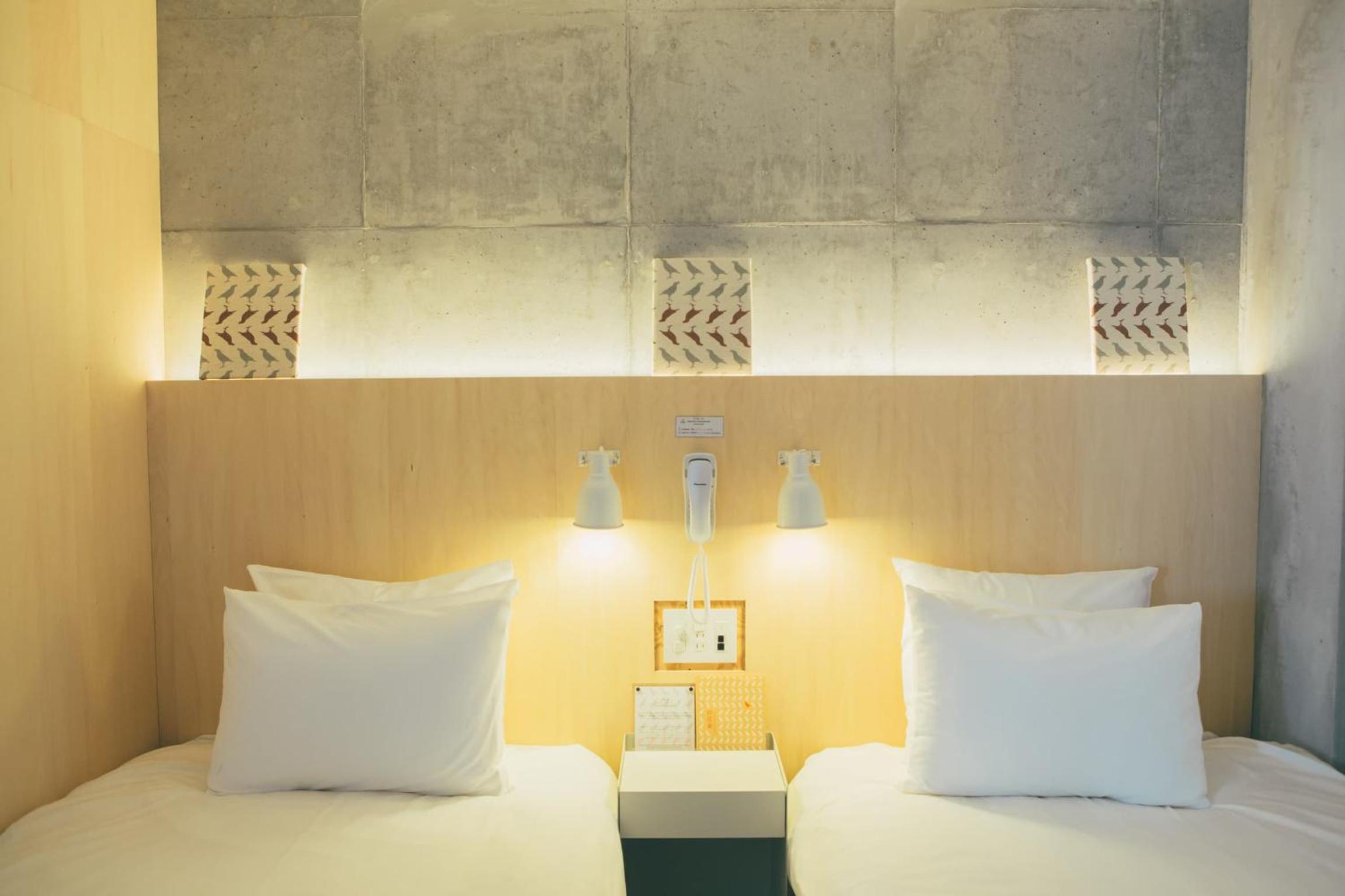 Standard Twin Room