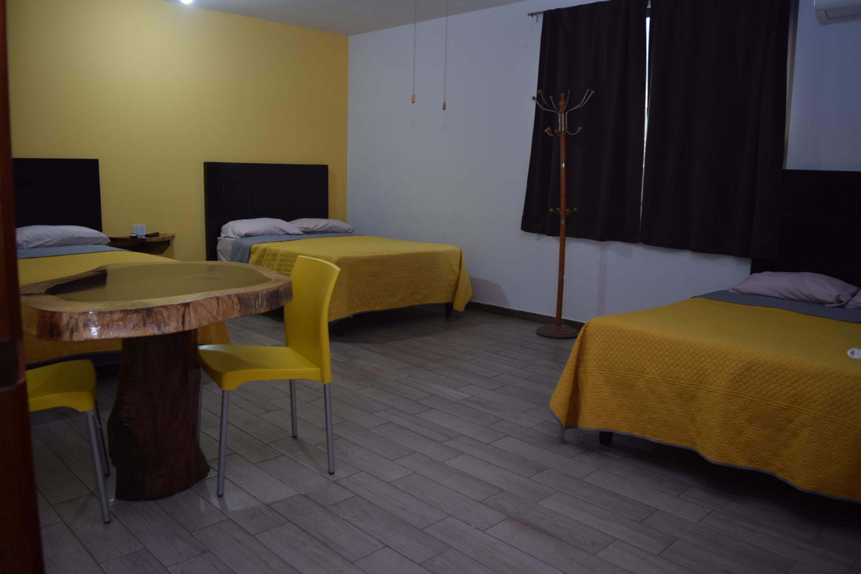 Triple Room