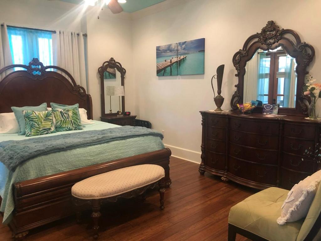 King Suite with Sea View