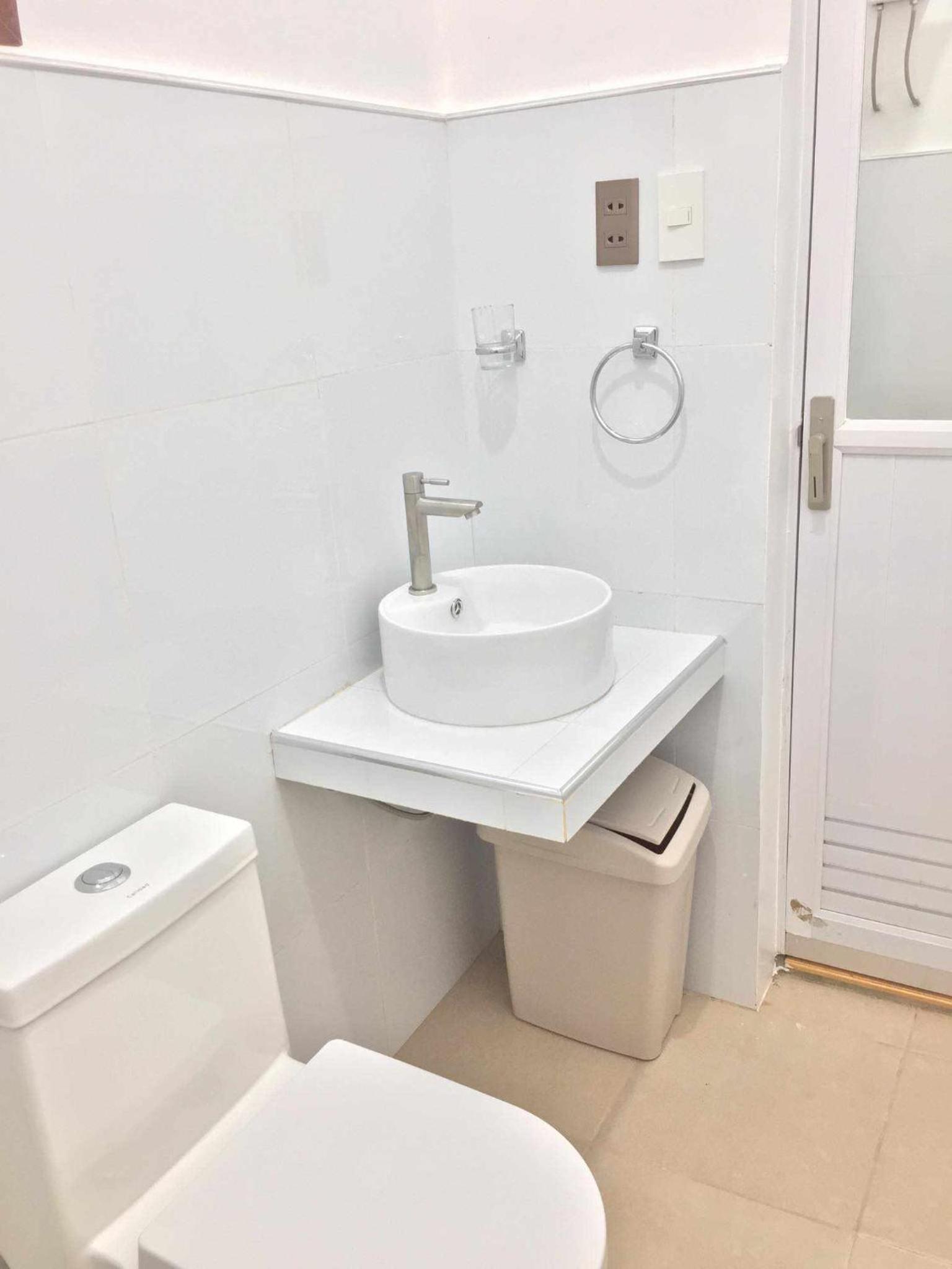 Double Room with Private Bathroom photo 3