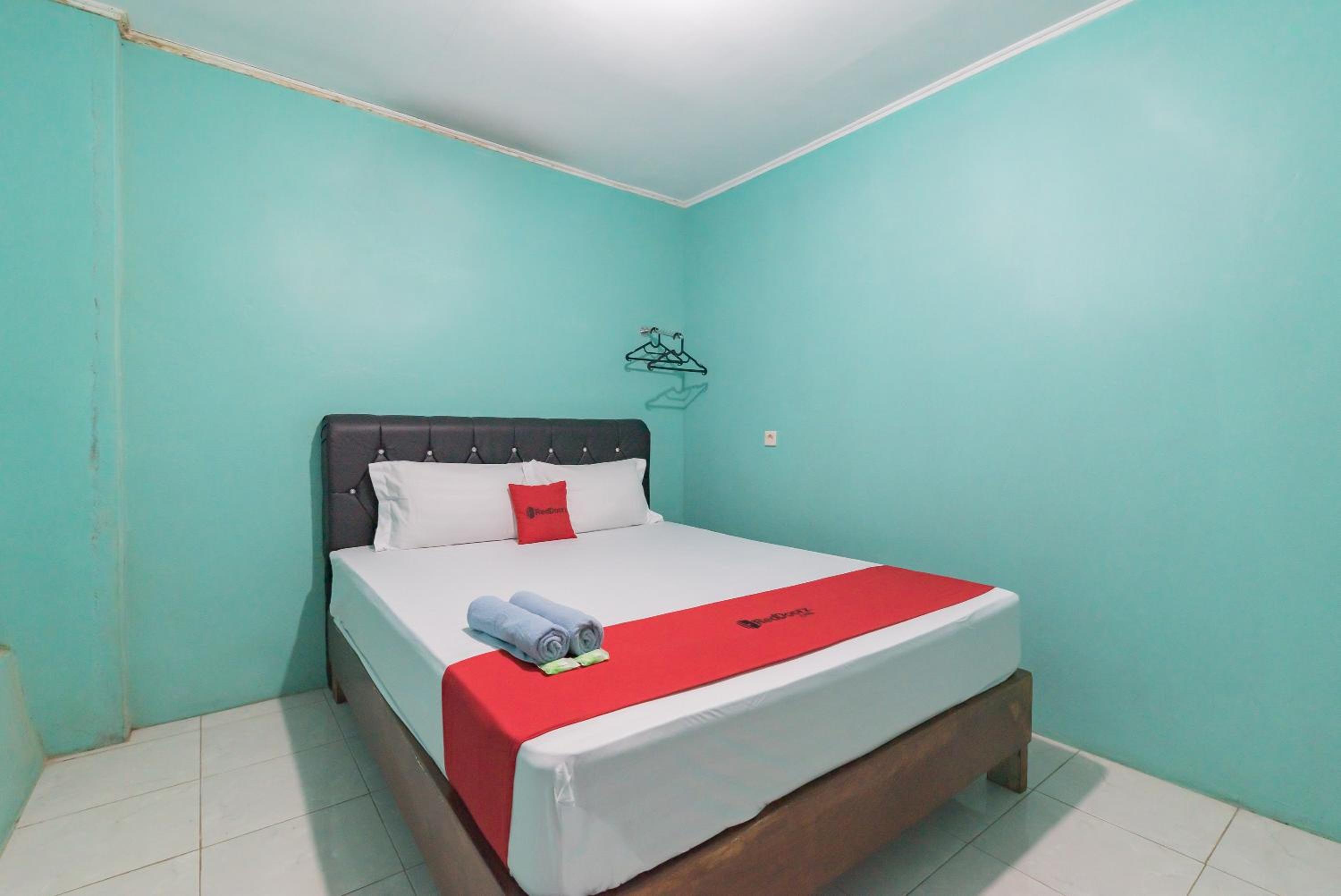 Standard Double Room with Fan - Photo 1