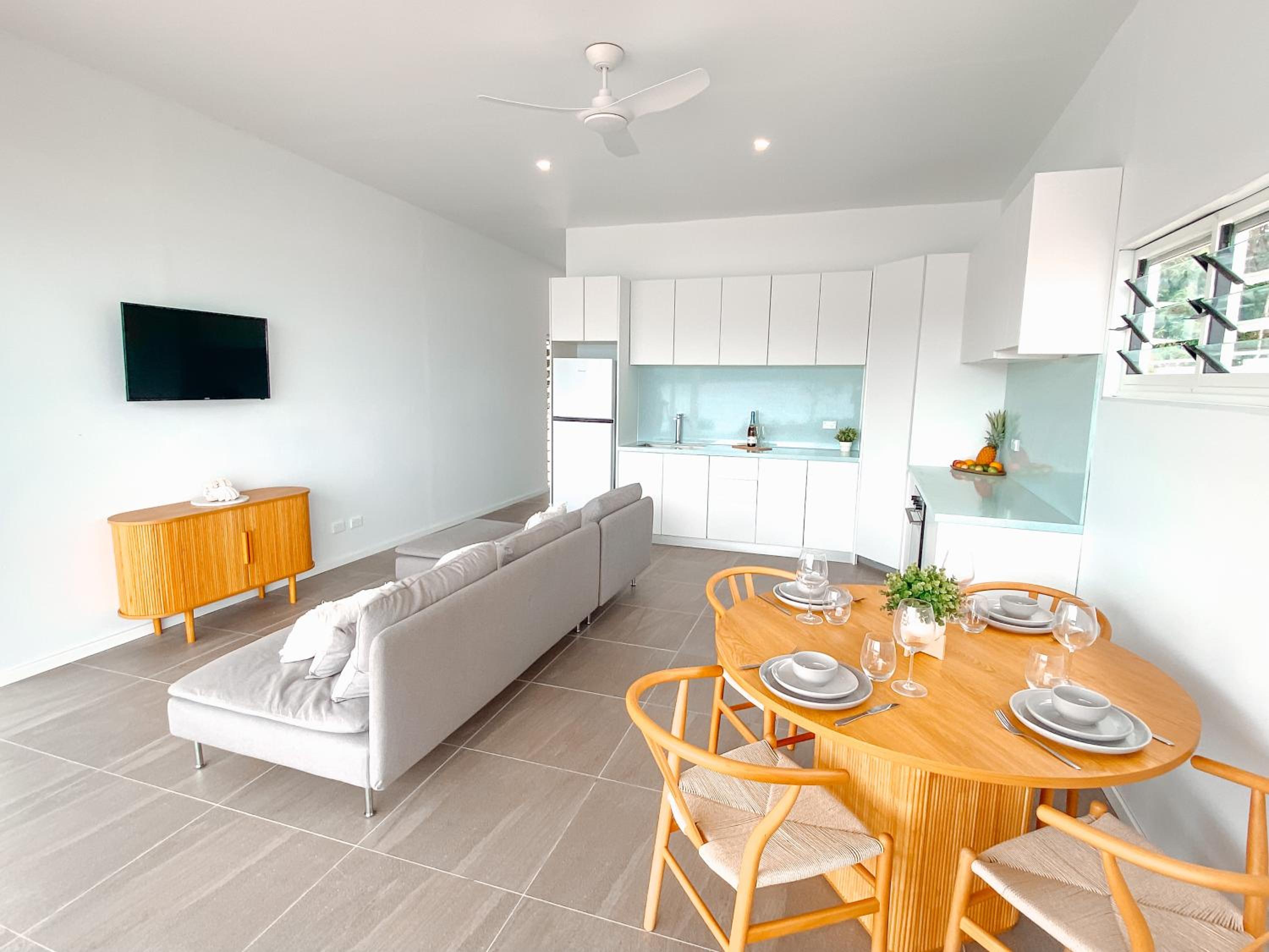 Three-Bedroom Villa photo 3