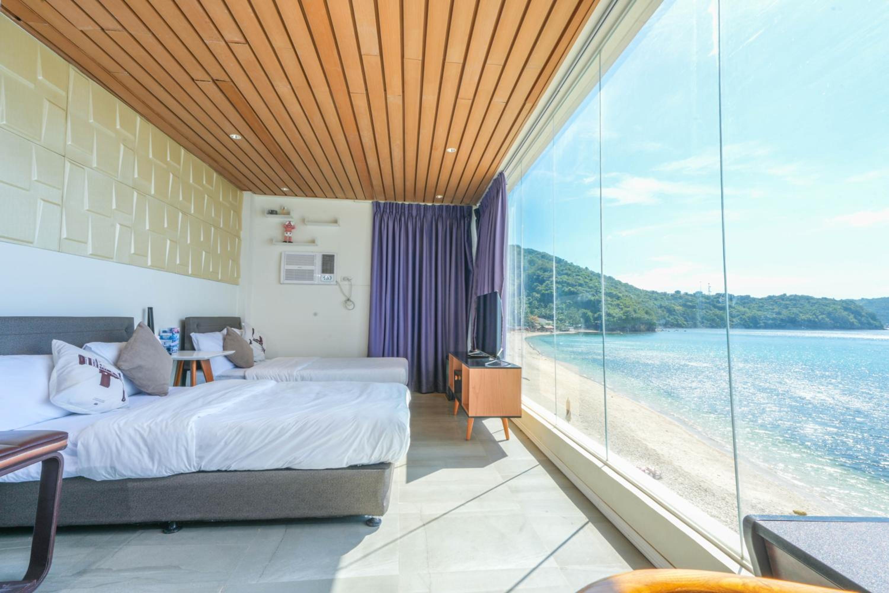 Superior Twin Room with Sea View