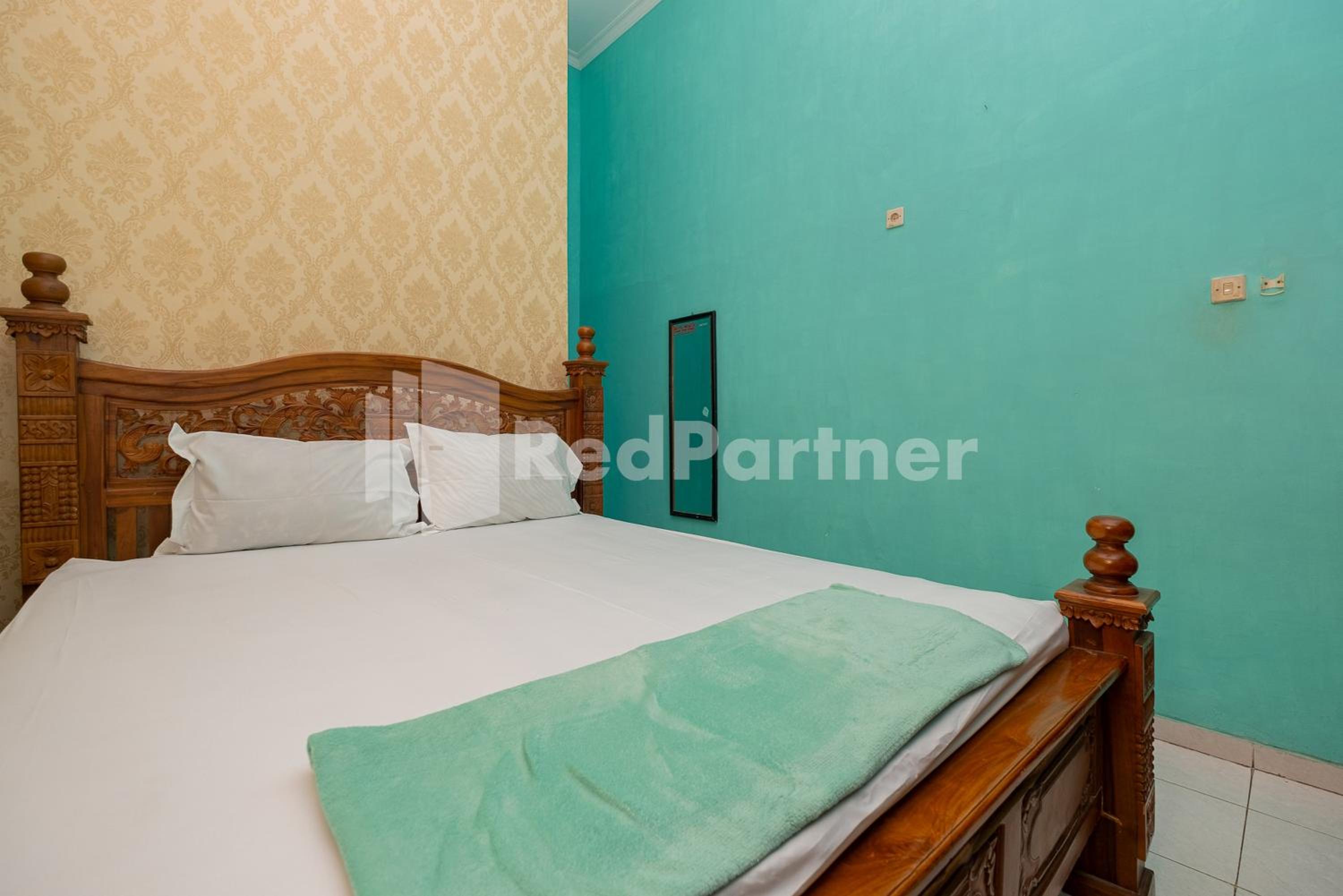 Standard Double Room - Photo 1