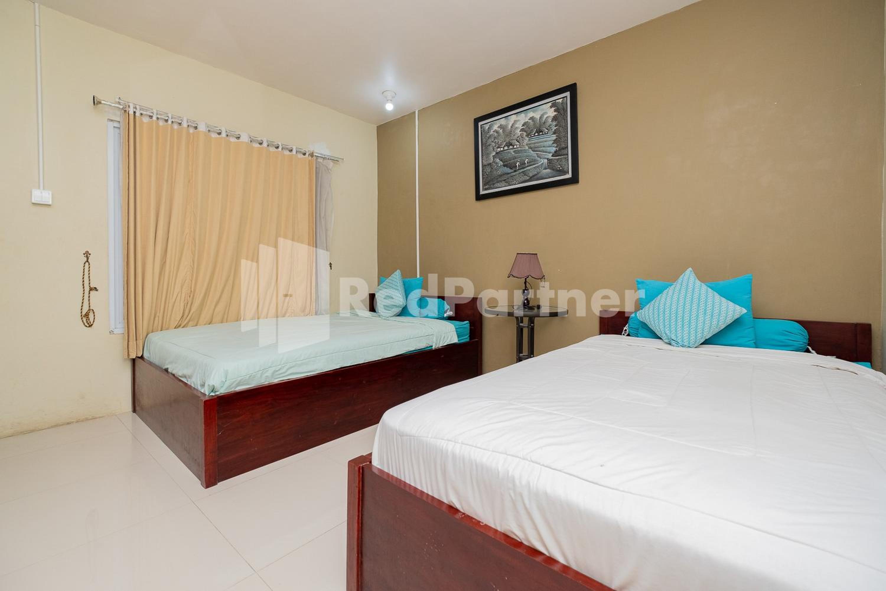 Twin Room - Photo 1