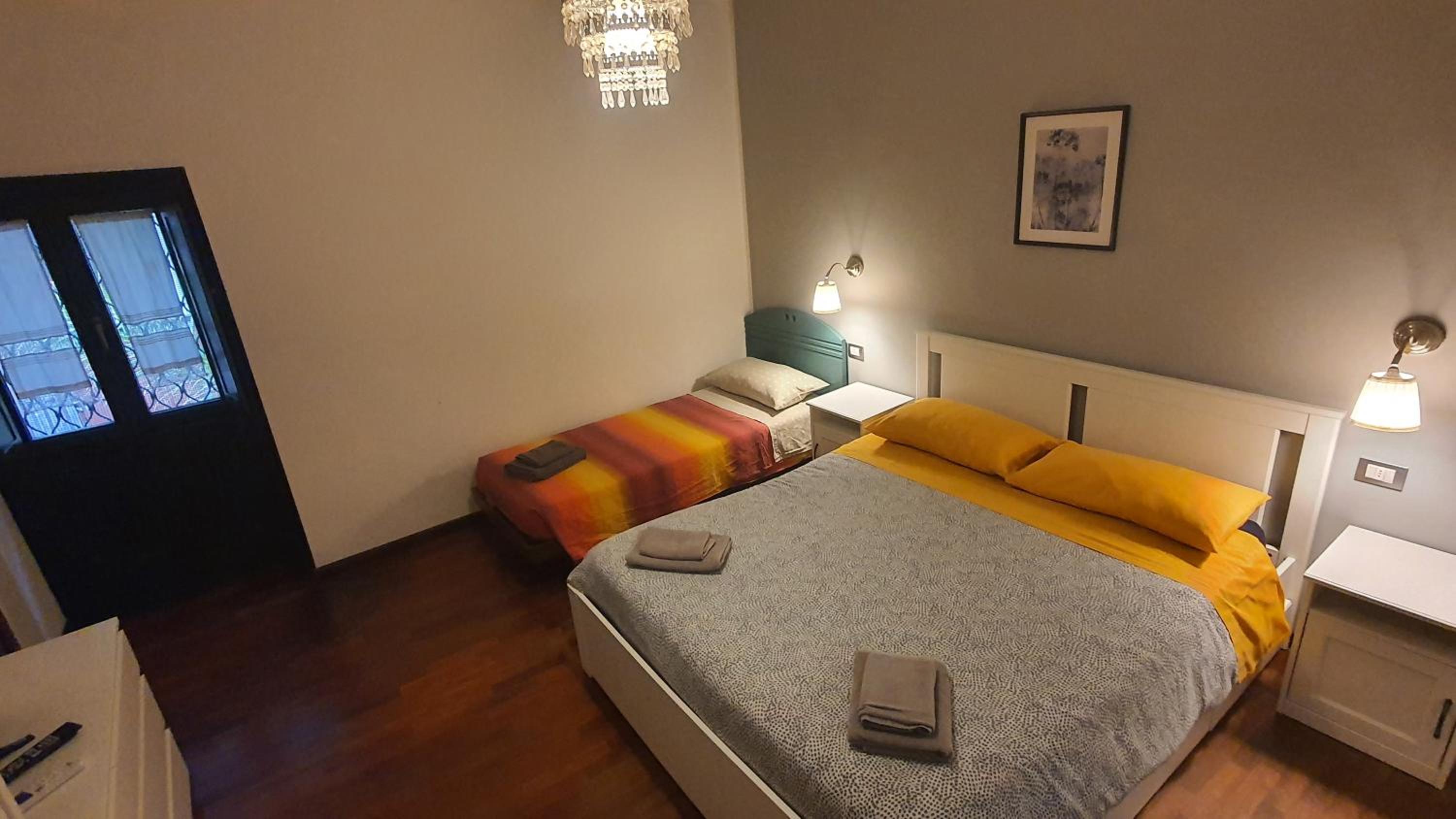 One-Bedroom House - Photo 14