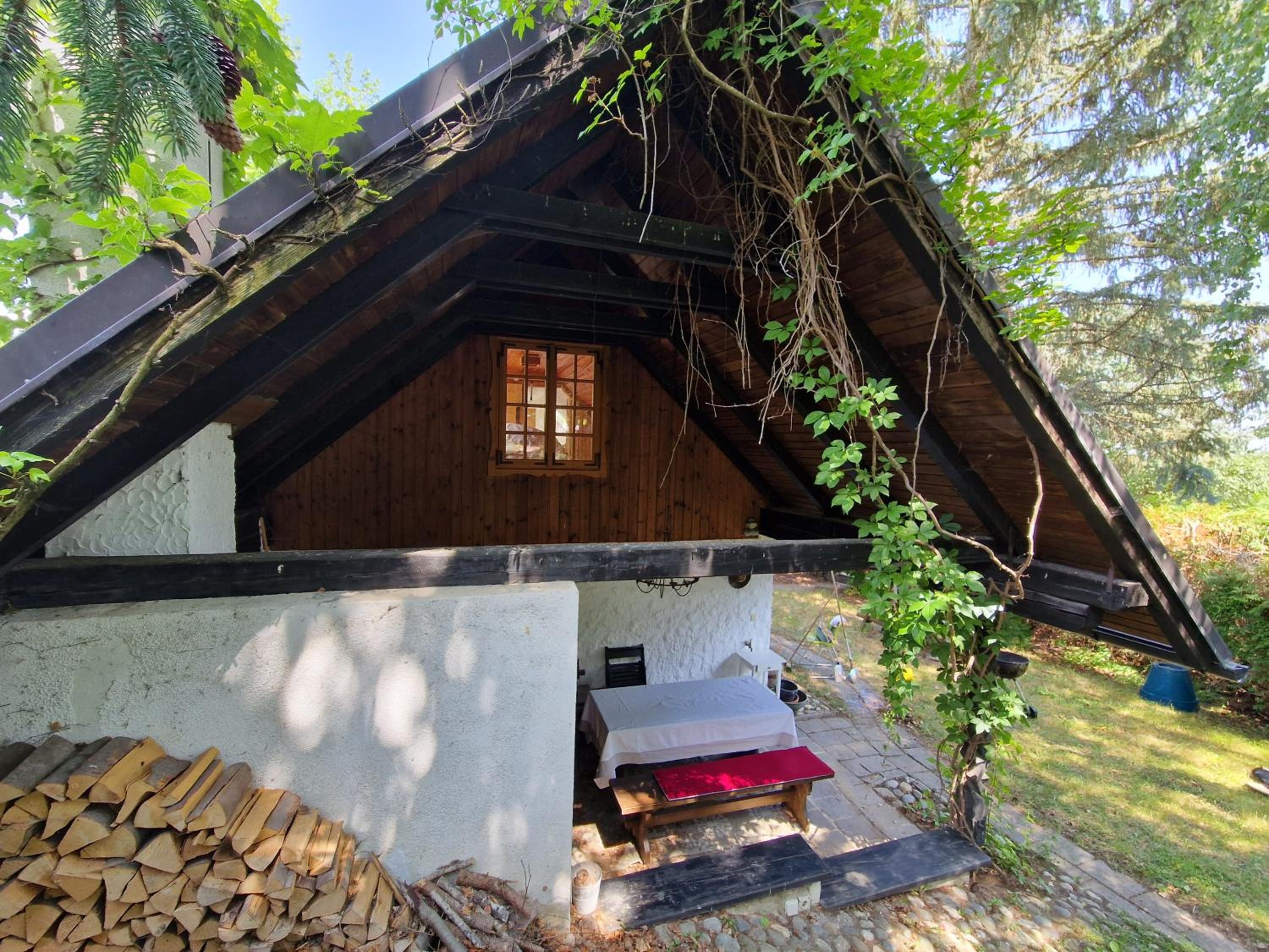 Two-Bedroom House photo 2