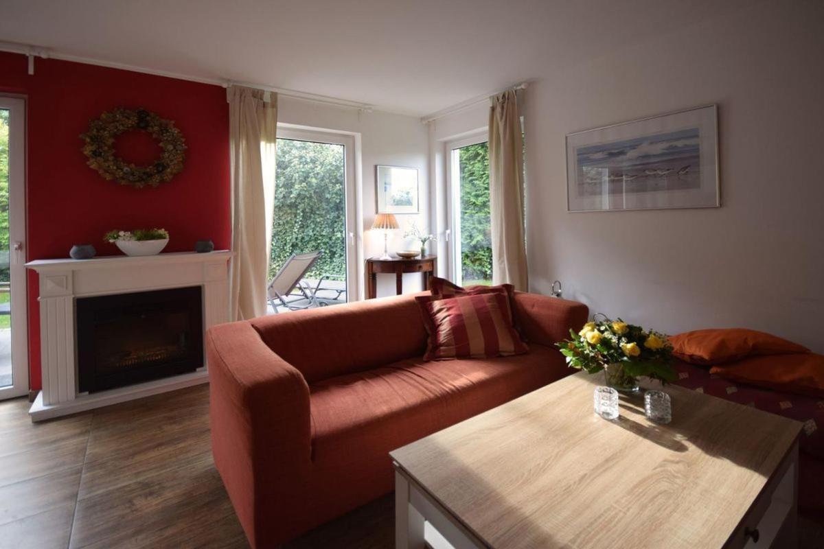 Three-Bedroom House photo 1