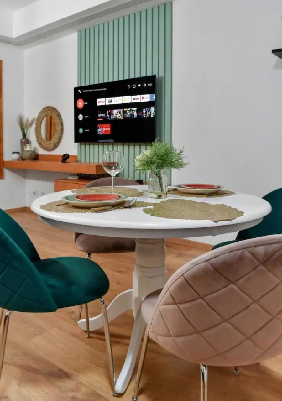One-Bedroom Apartment - Photo 13