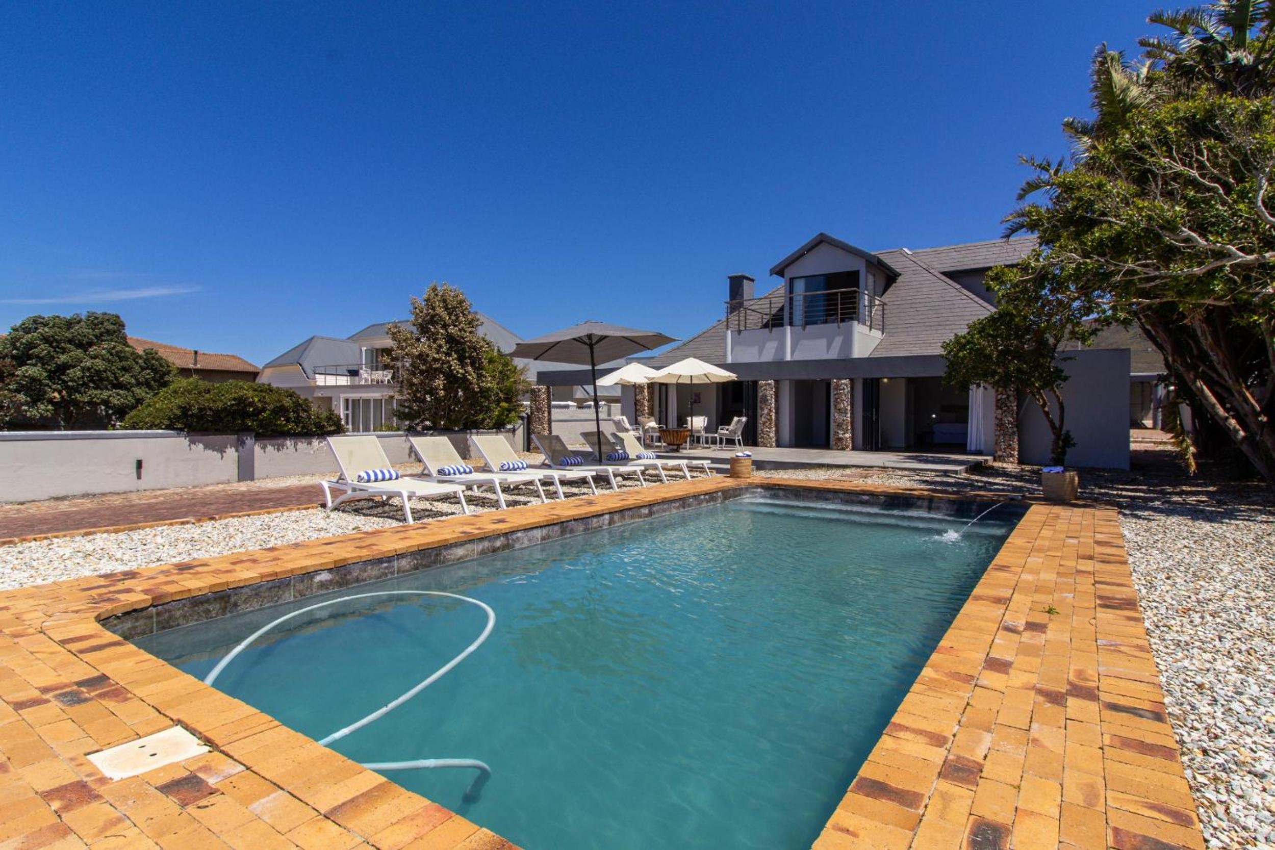 Vacation Home photo 2