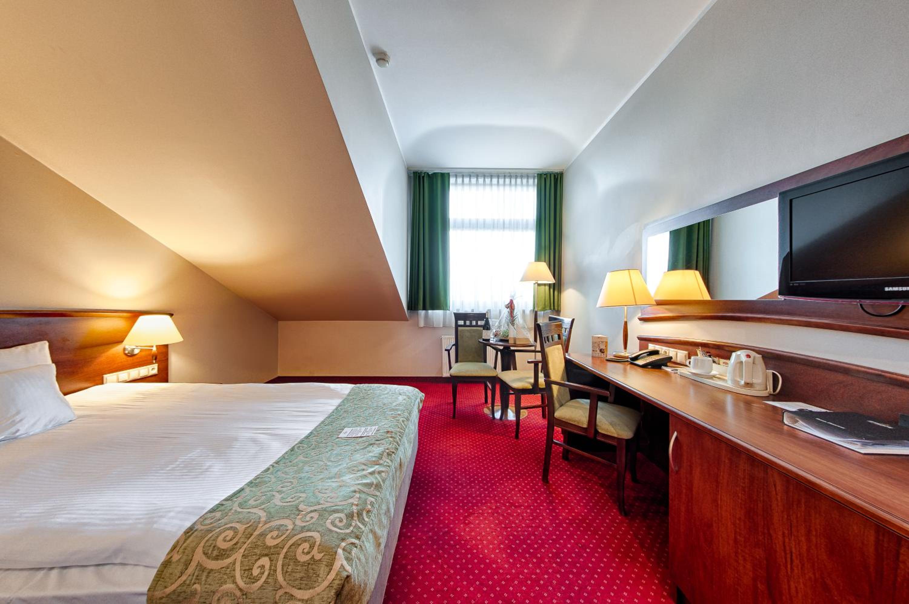 Double Room - Photo 1