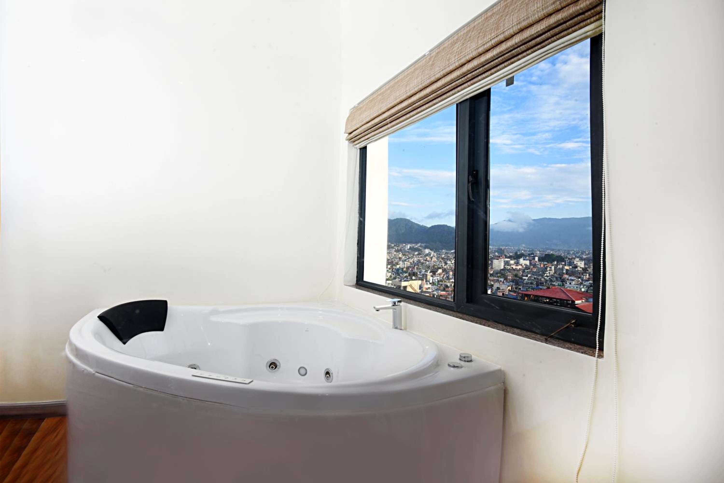 Presidential Suite photo 2