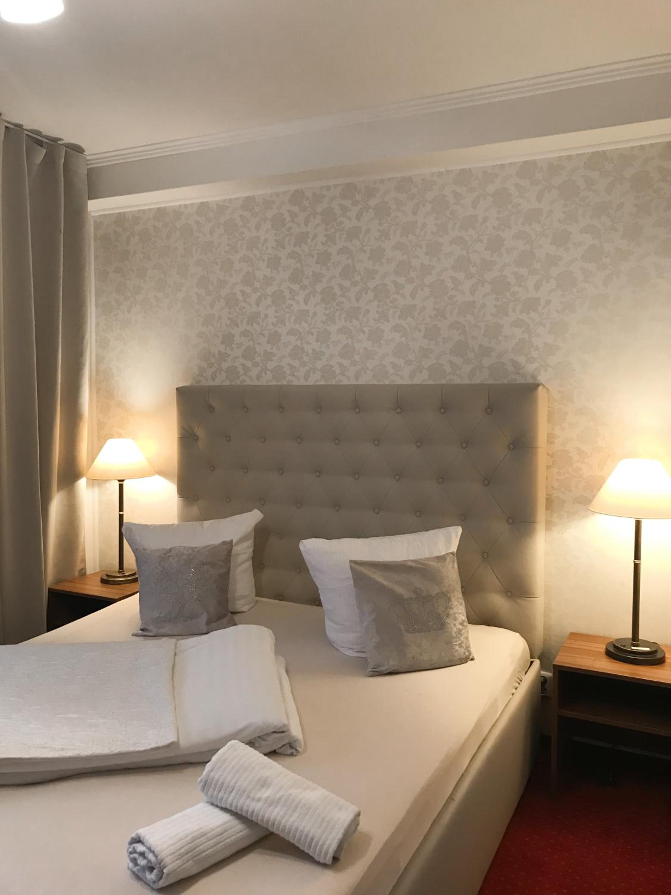 Deluxe Double Room - Photo 3