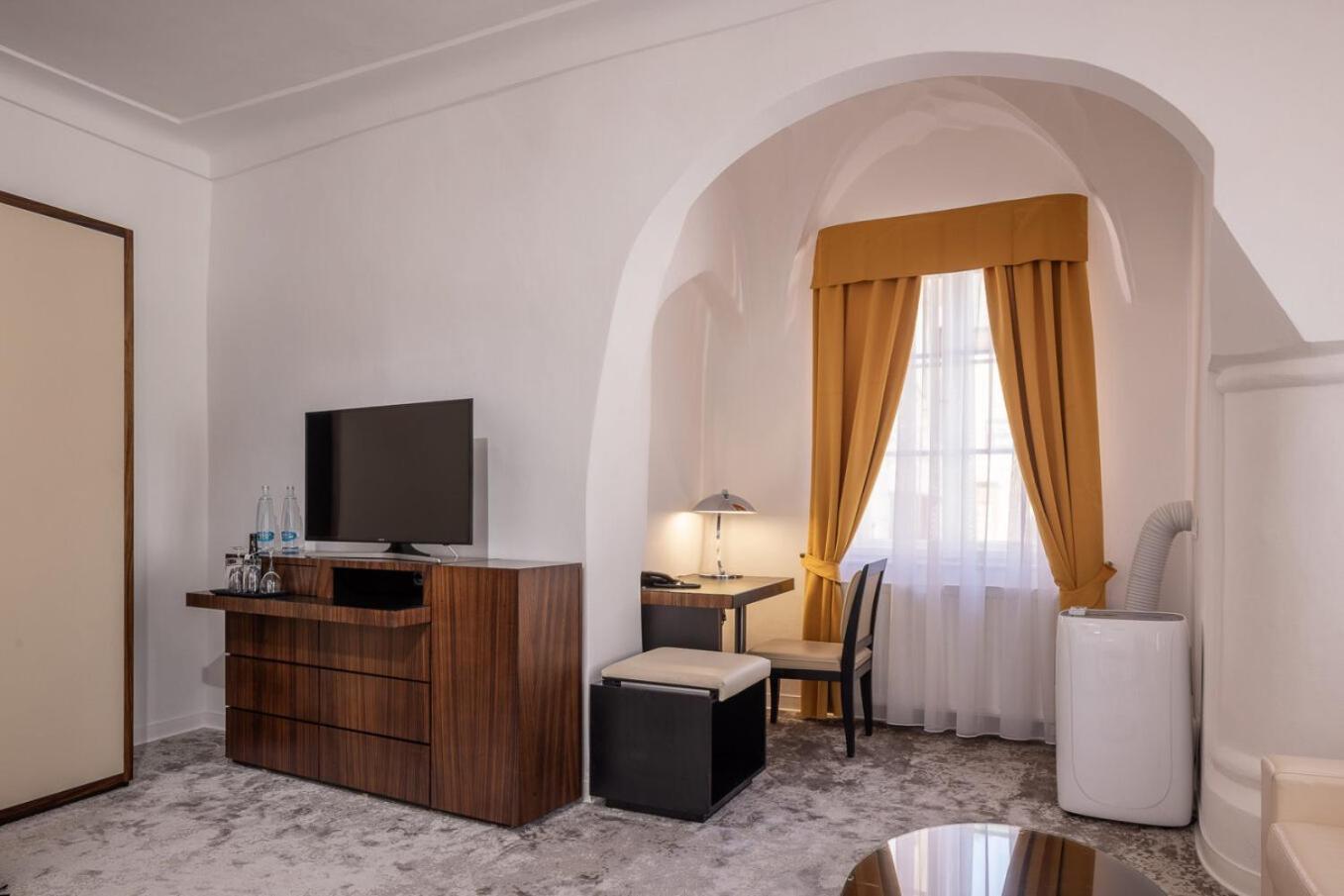 Junior Suite - Photo 4