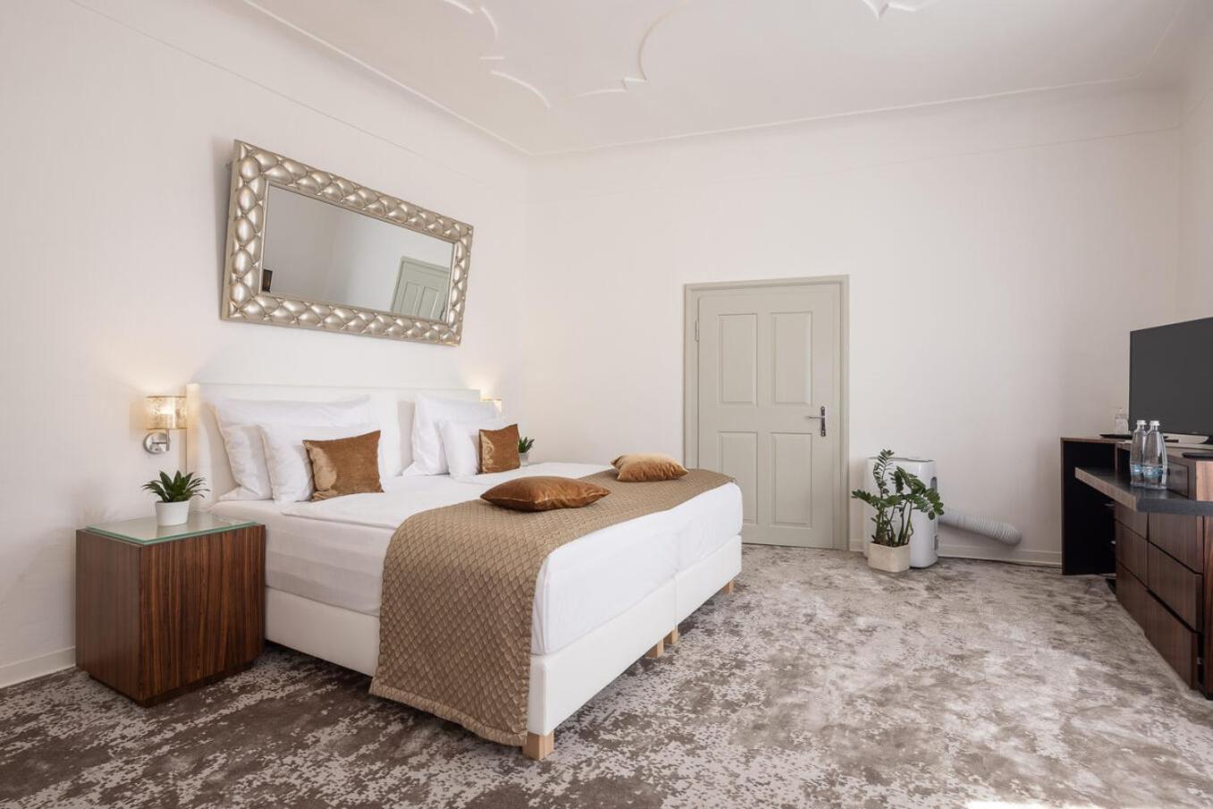 Suite With Terrace