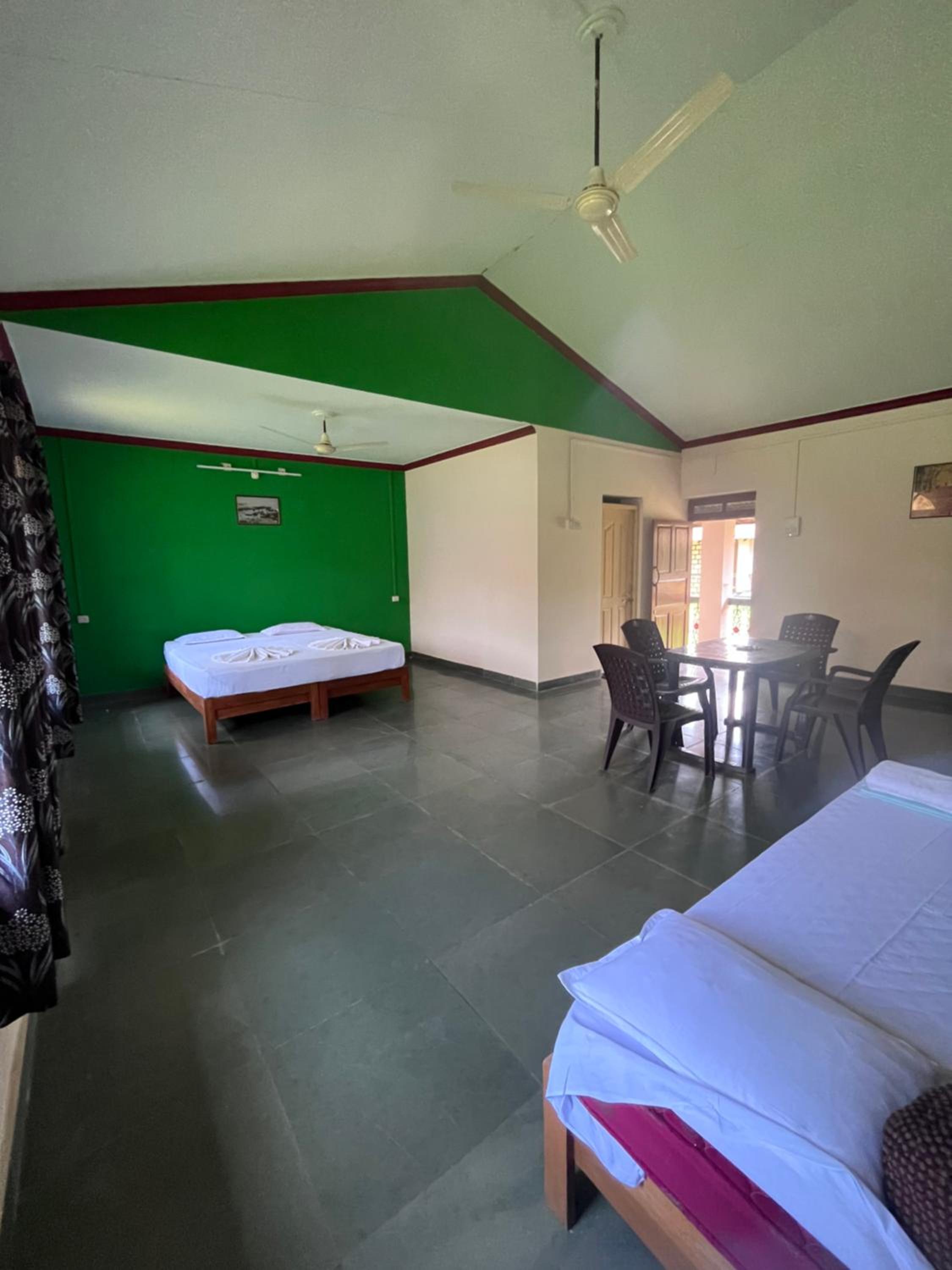 King Room With Pool View photo 1