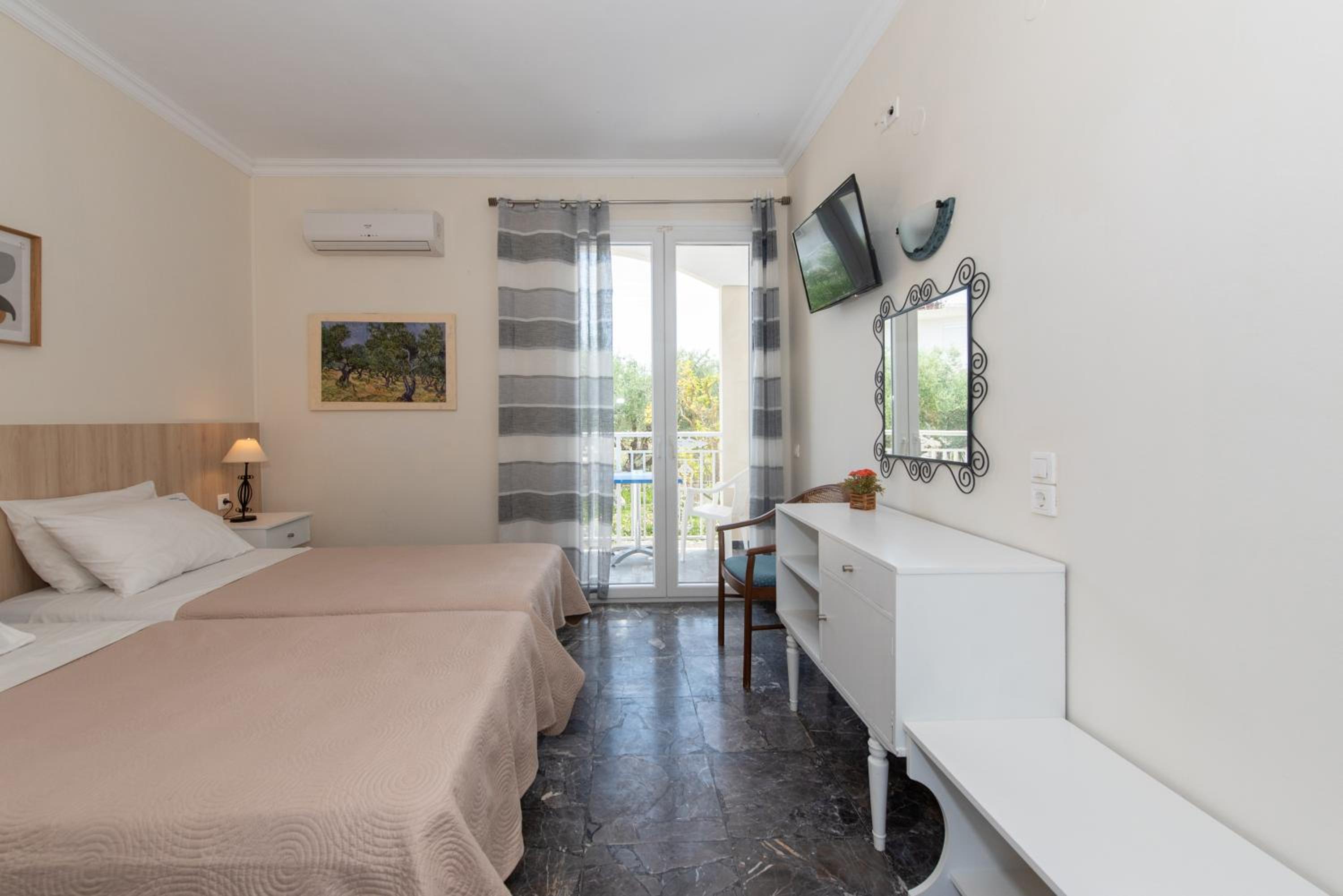 Twin Room with Extra Bed