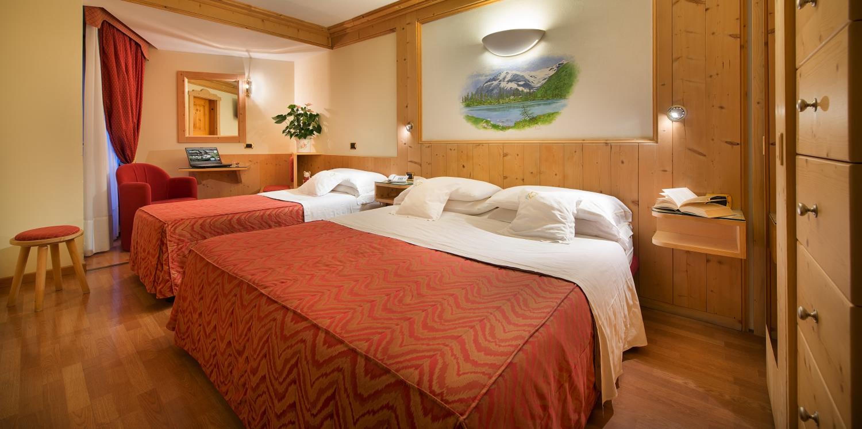 Triple Room with Balcony - Photo 1