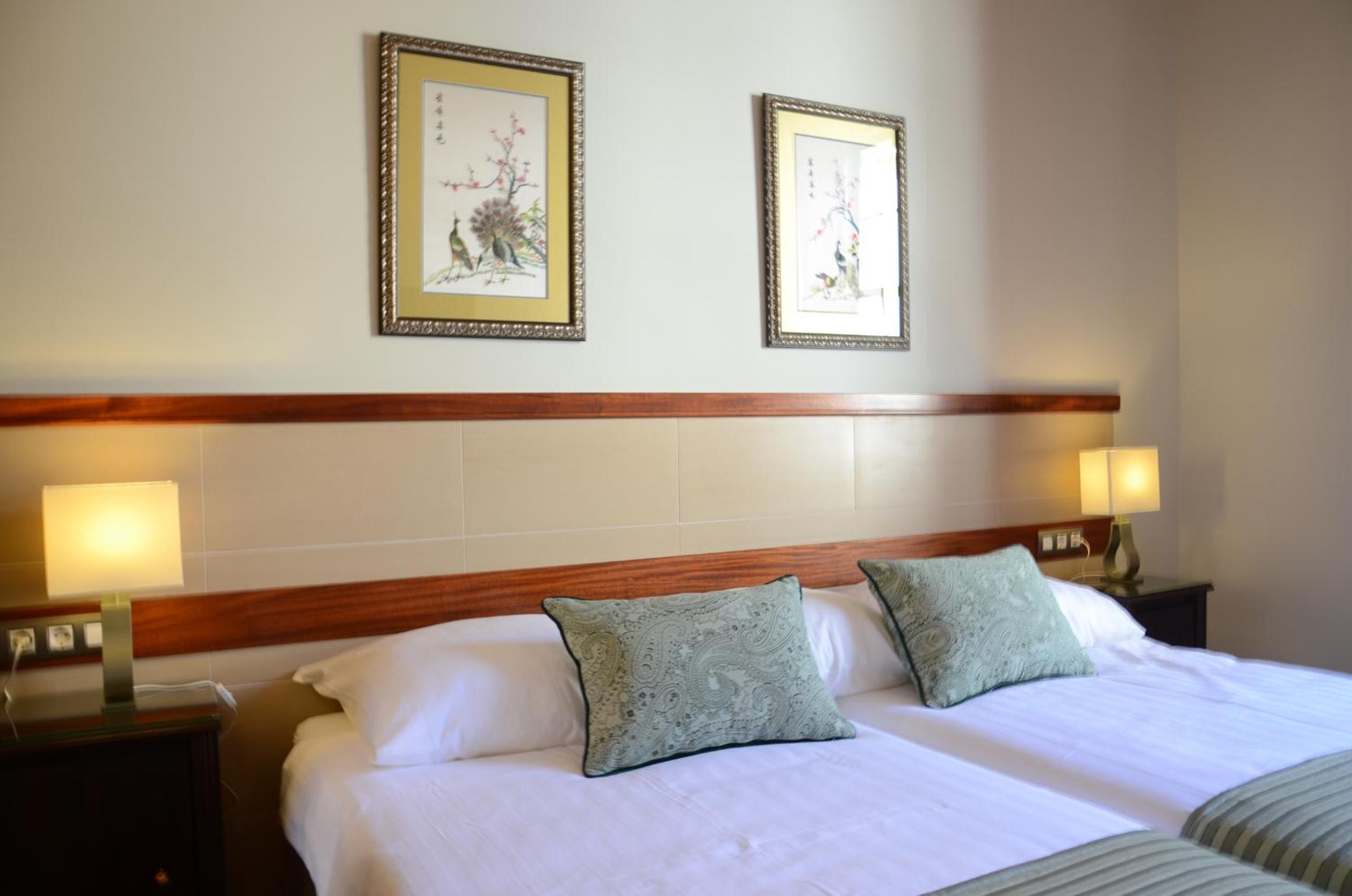 Deluxe Suite La Caleta photo 2