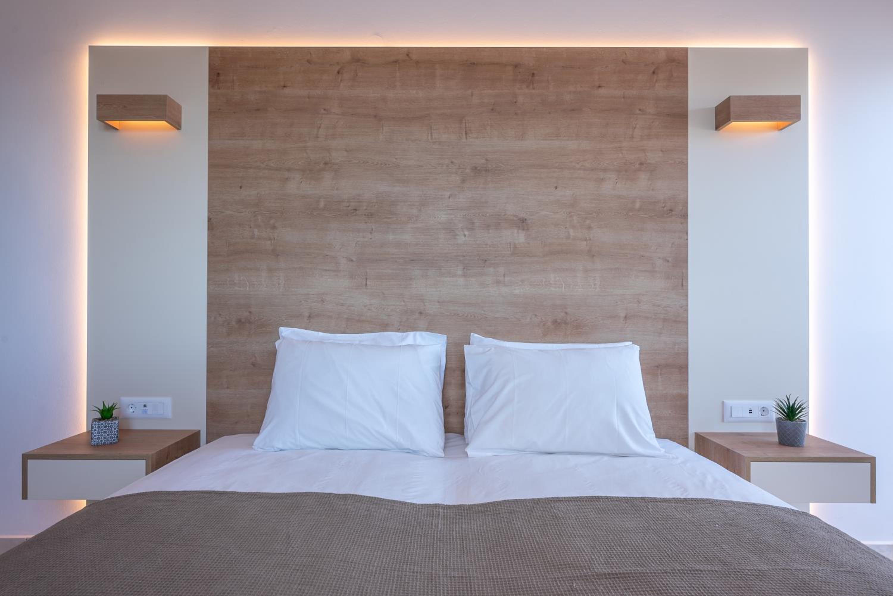 Double Room with Sea View - Photo 4