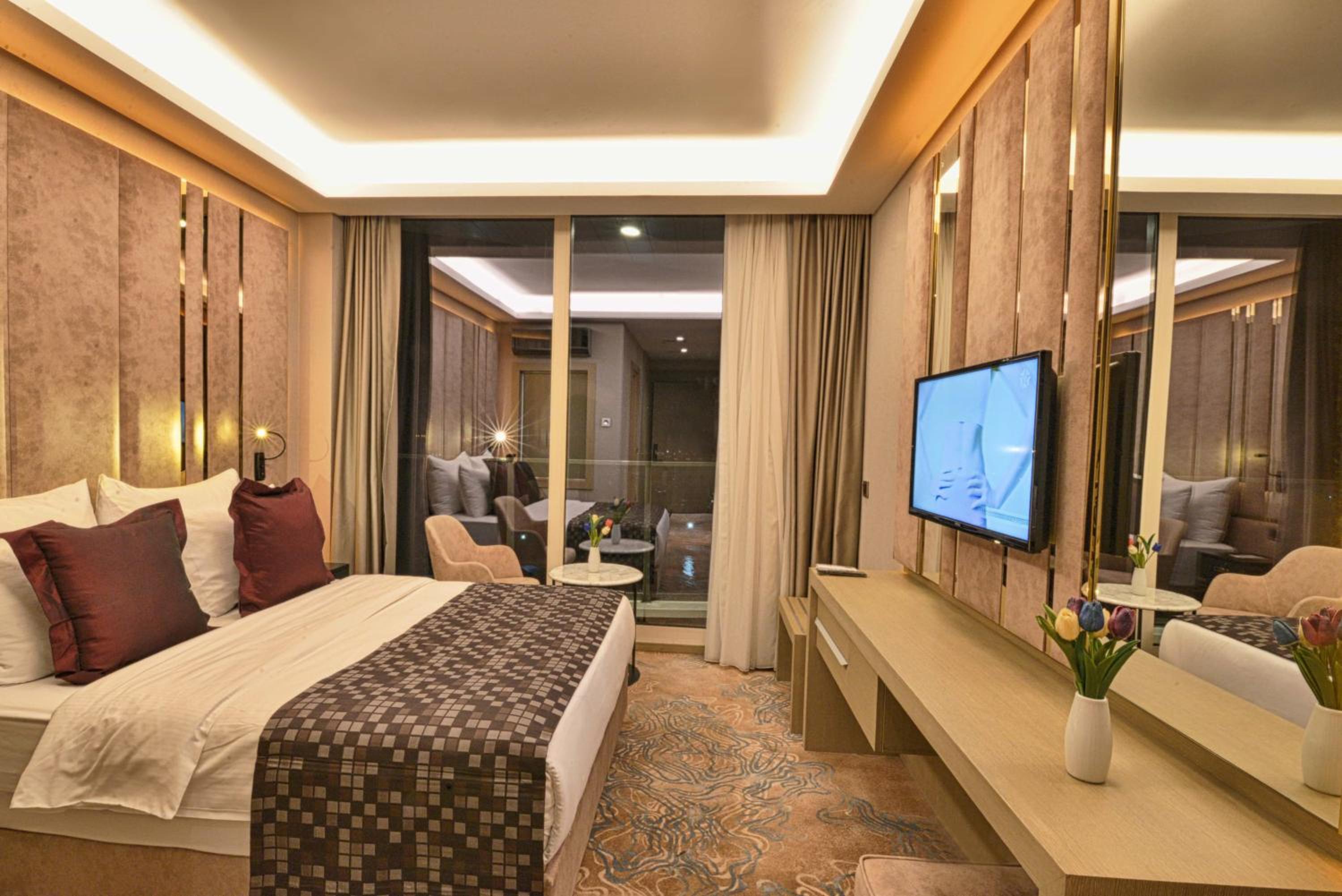 Junior Double Suite with Balcony and View
