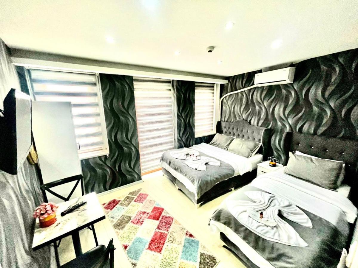 Large Twin Room photo 3