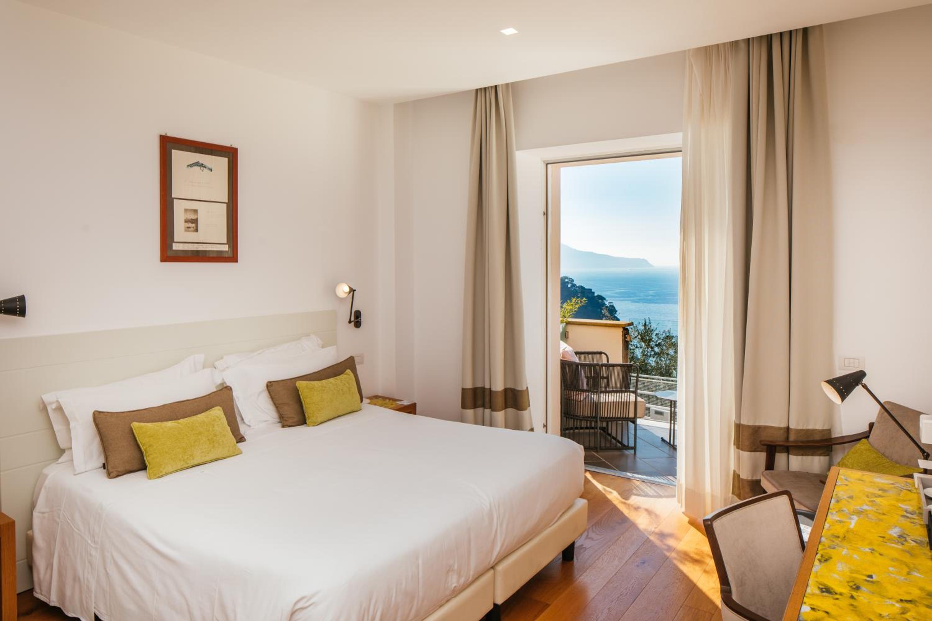 Superior Double Room with Sea View