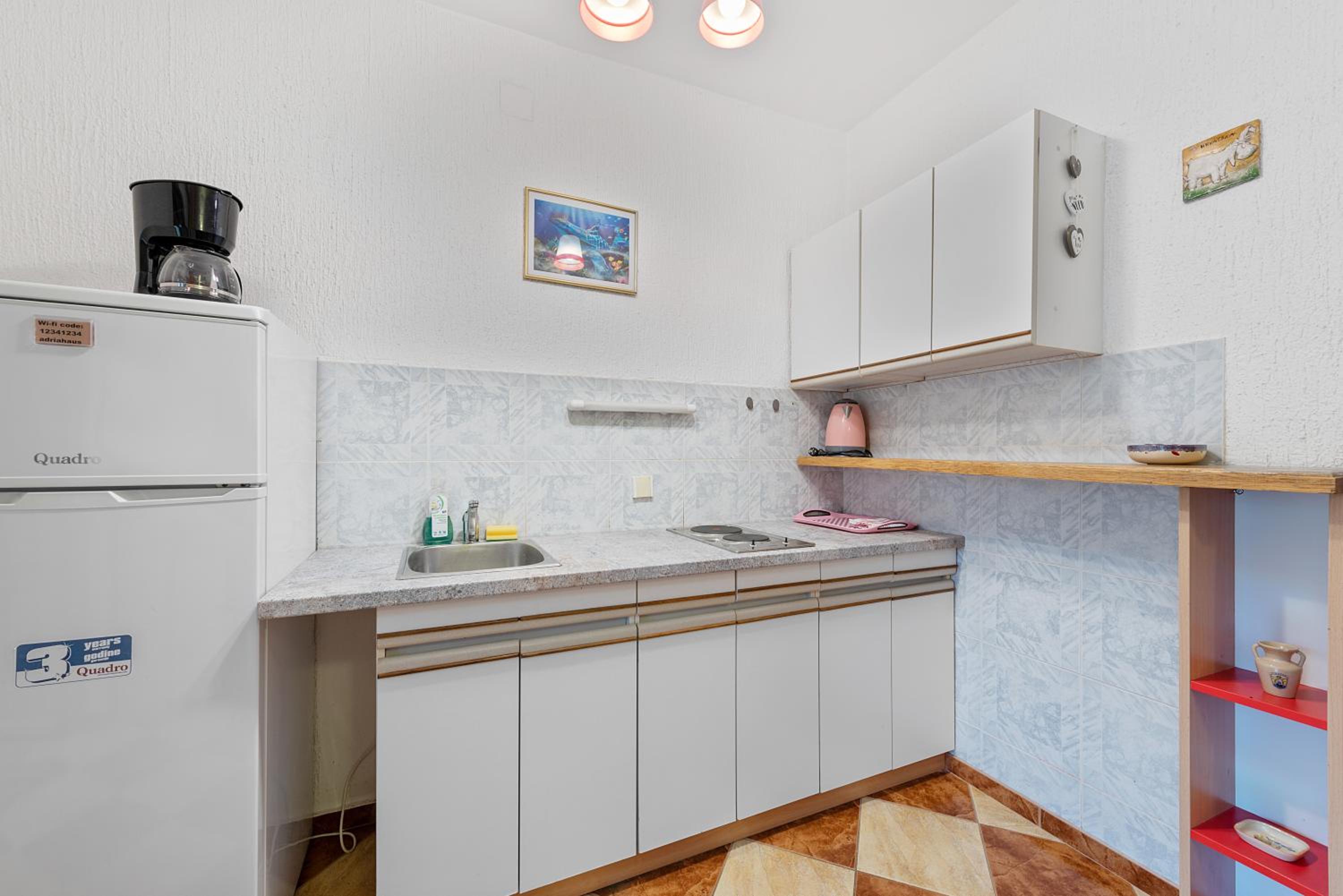 One-Bedroom Apartment with Terrace photo 3