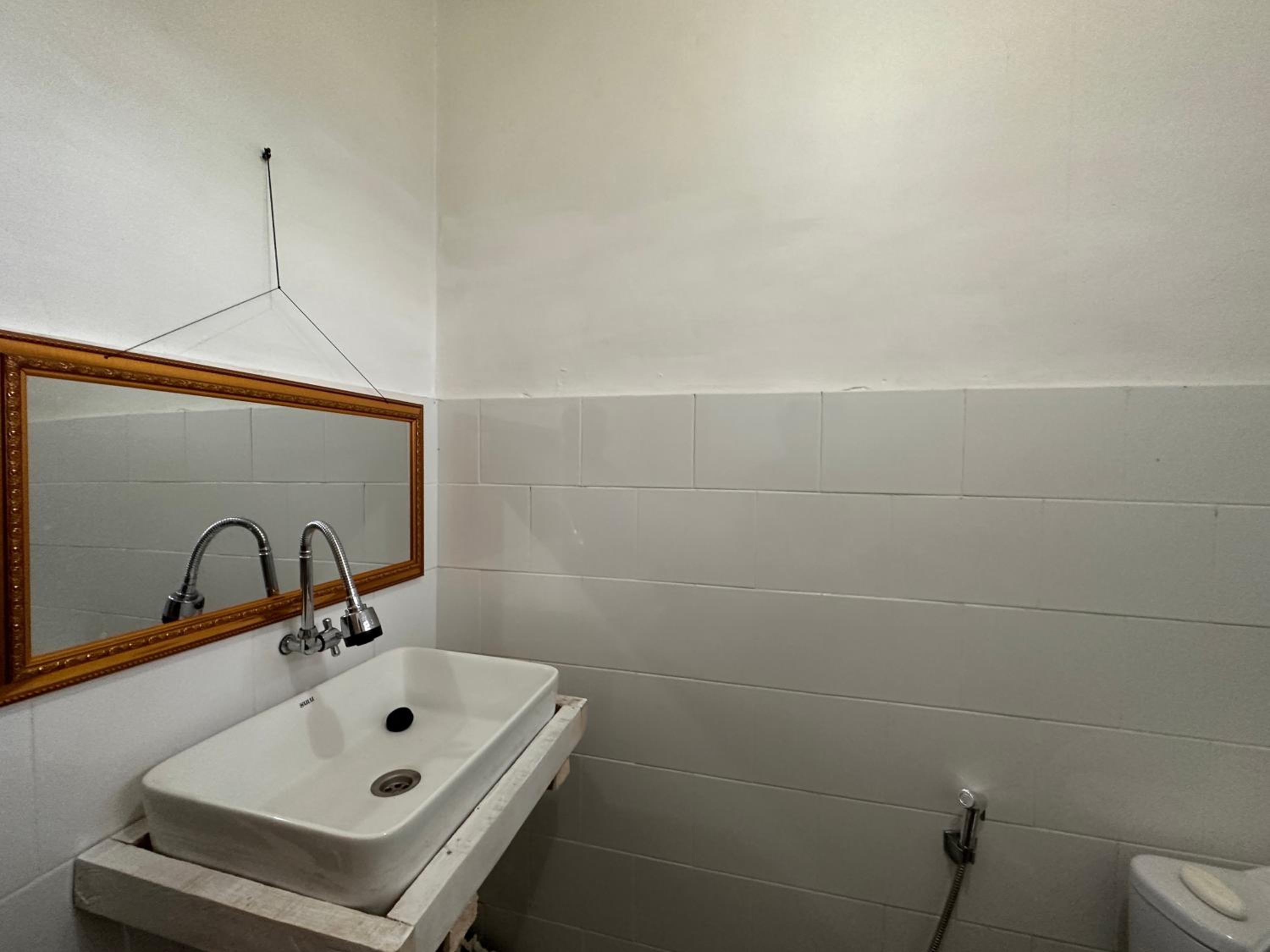 Budget Double Room photo 2