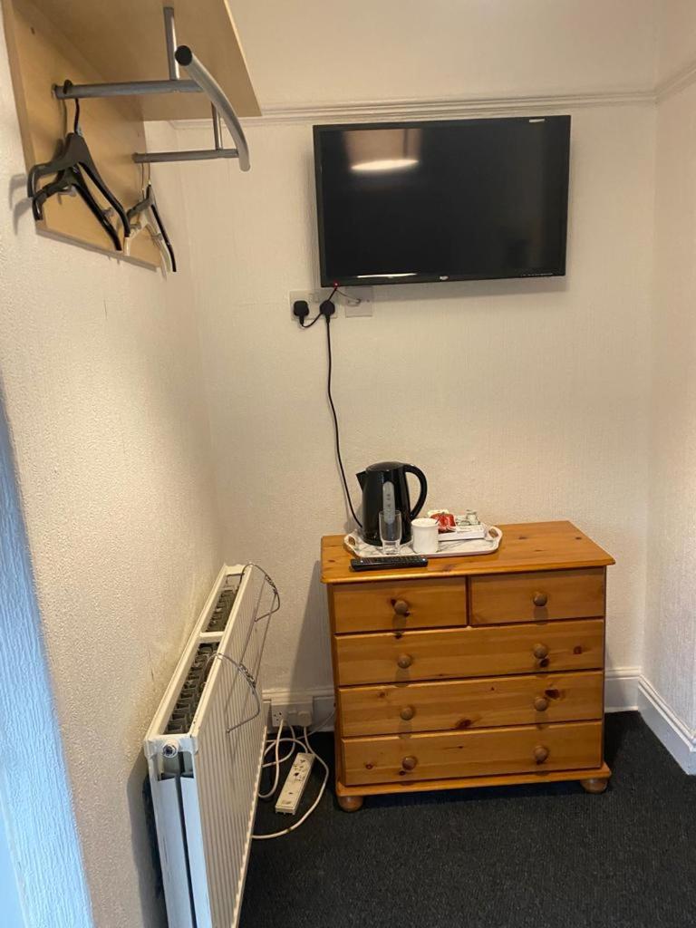 Single Room photo 2