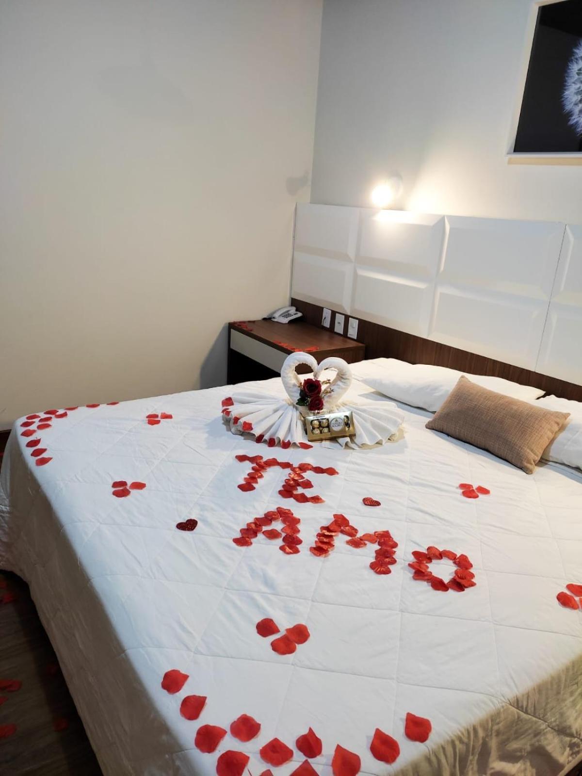 Double Room - Photo 13