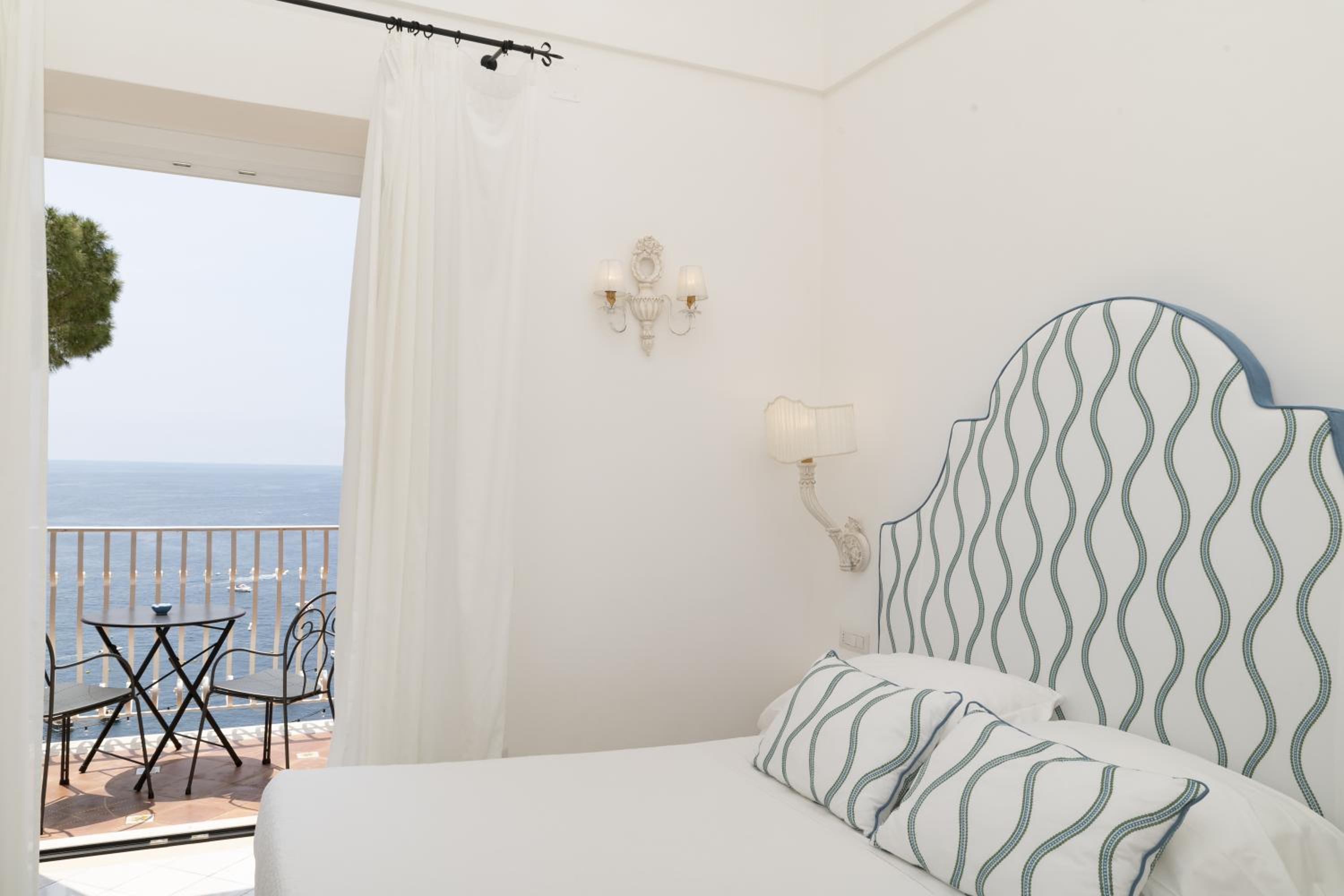 Superior Double Room - Photo 12