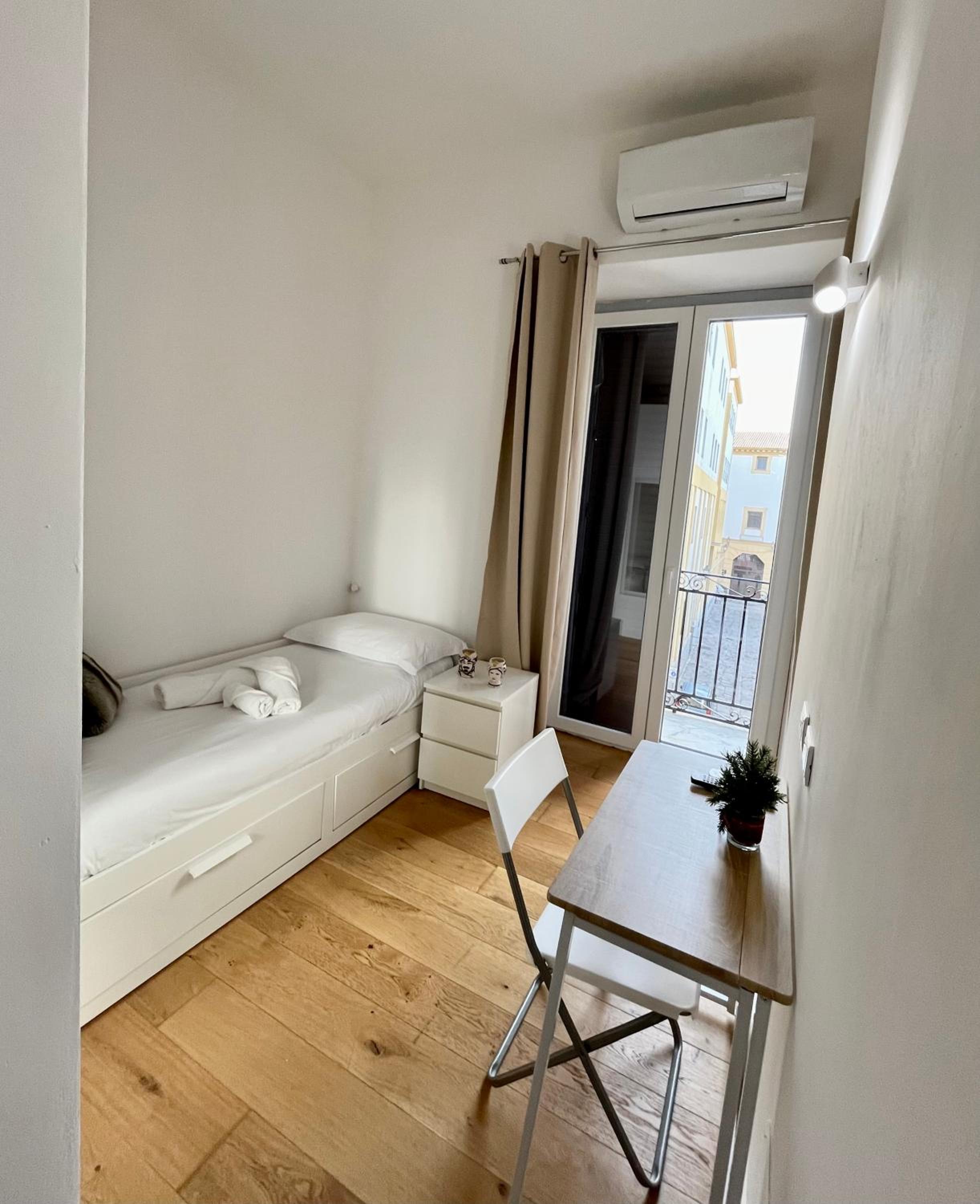 Single Room with Balcony