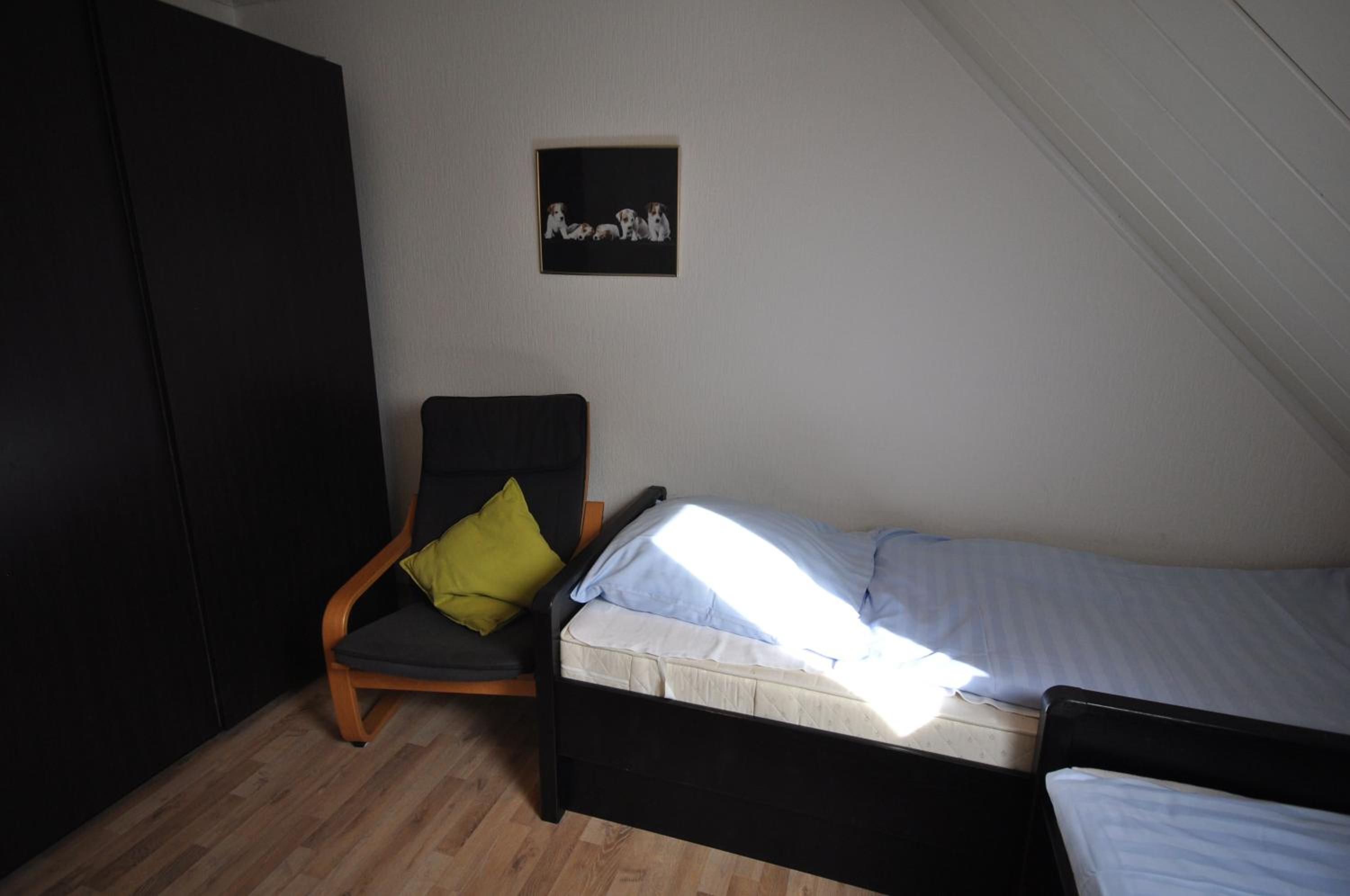 Two-Bedroom House photo 2