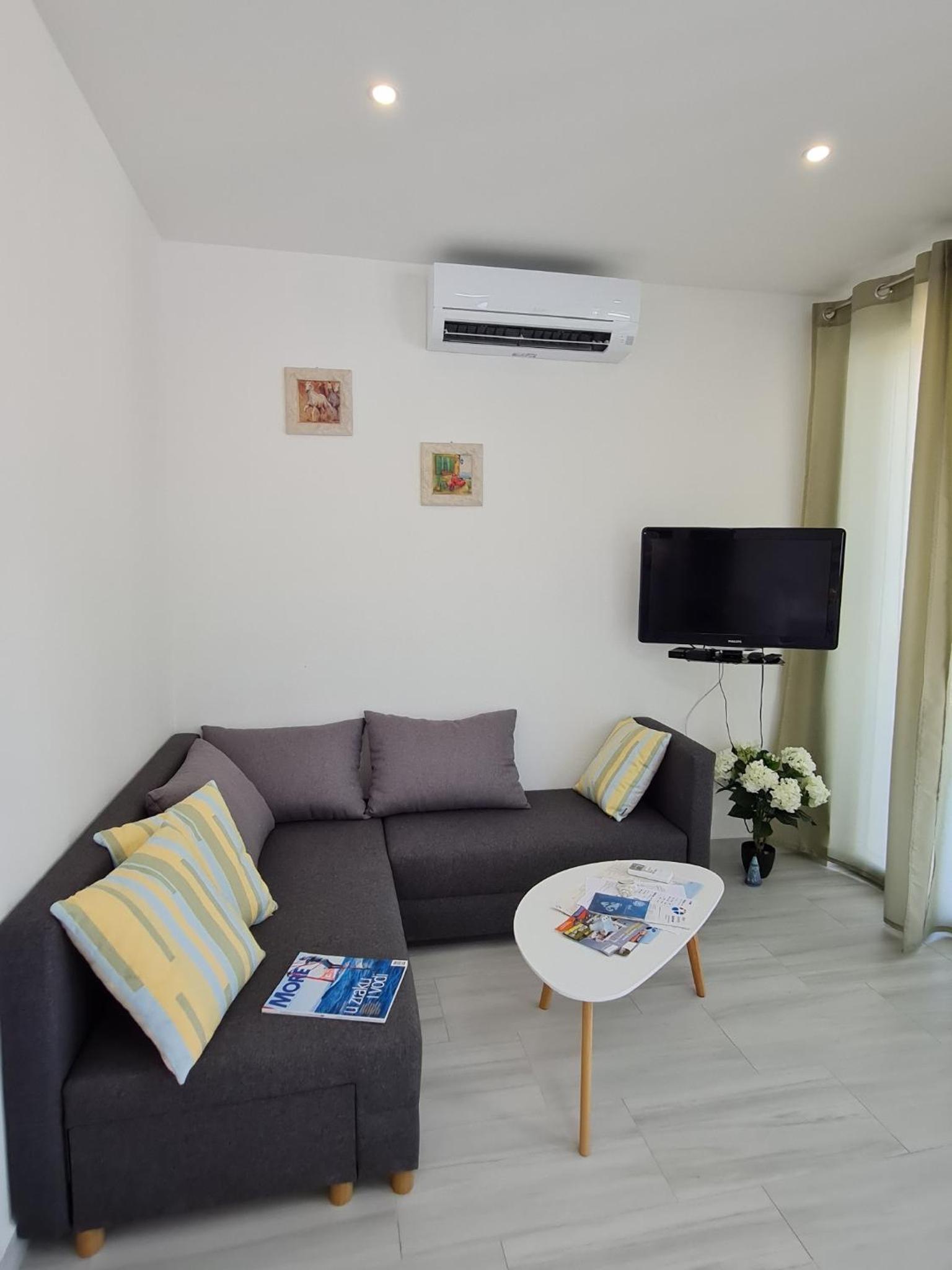 Two Bedroom Apartment with Terrace photo 1