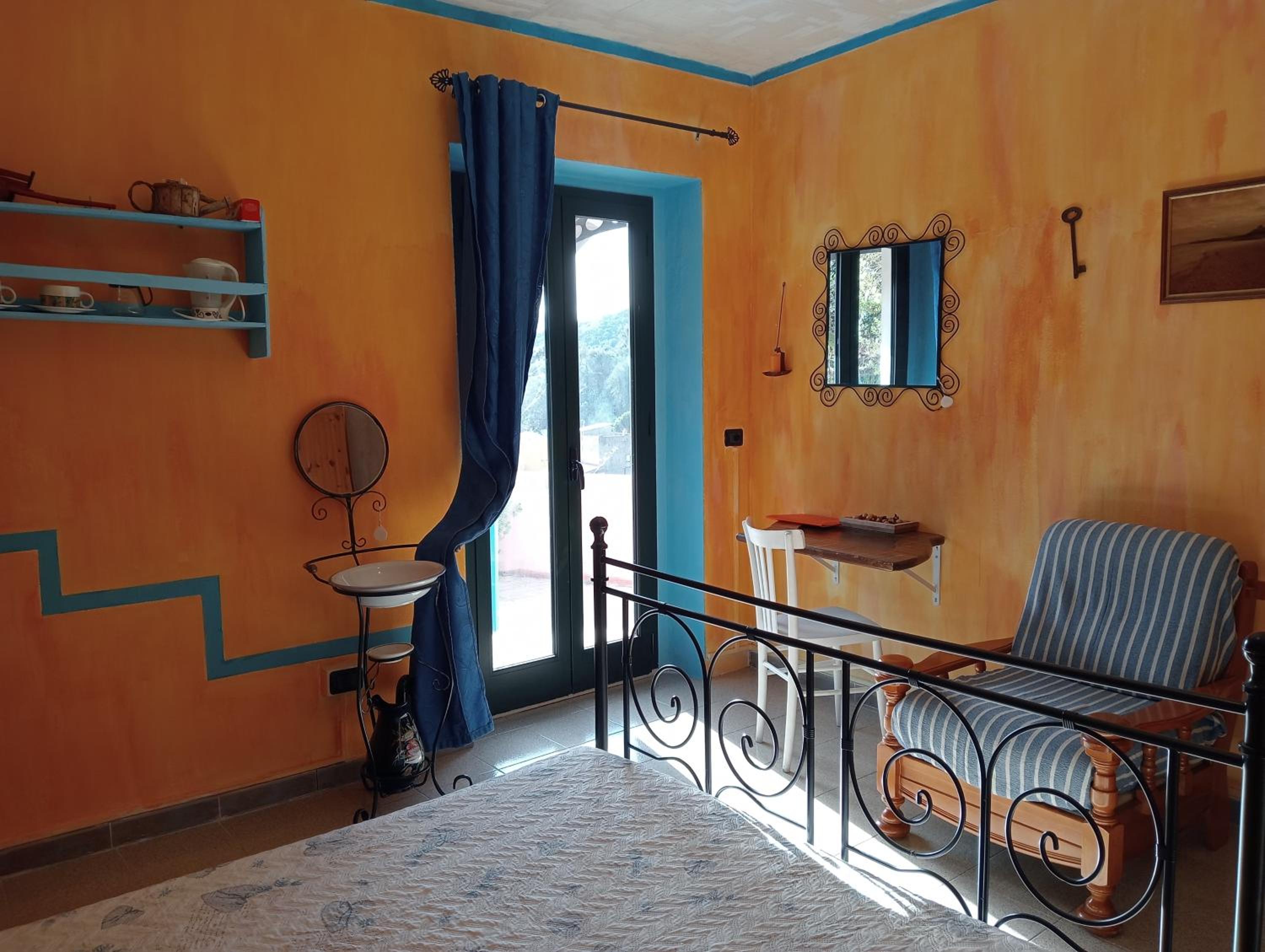 Double Room with Balcony photo 2